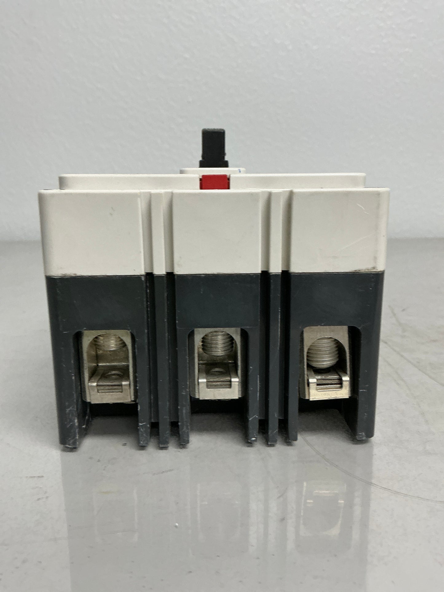 New HFD3150 3 Pole, 150 Amps, 600 Volts