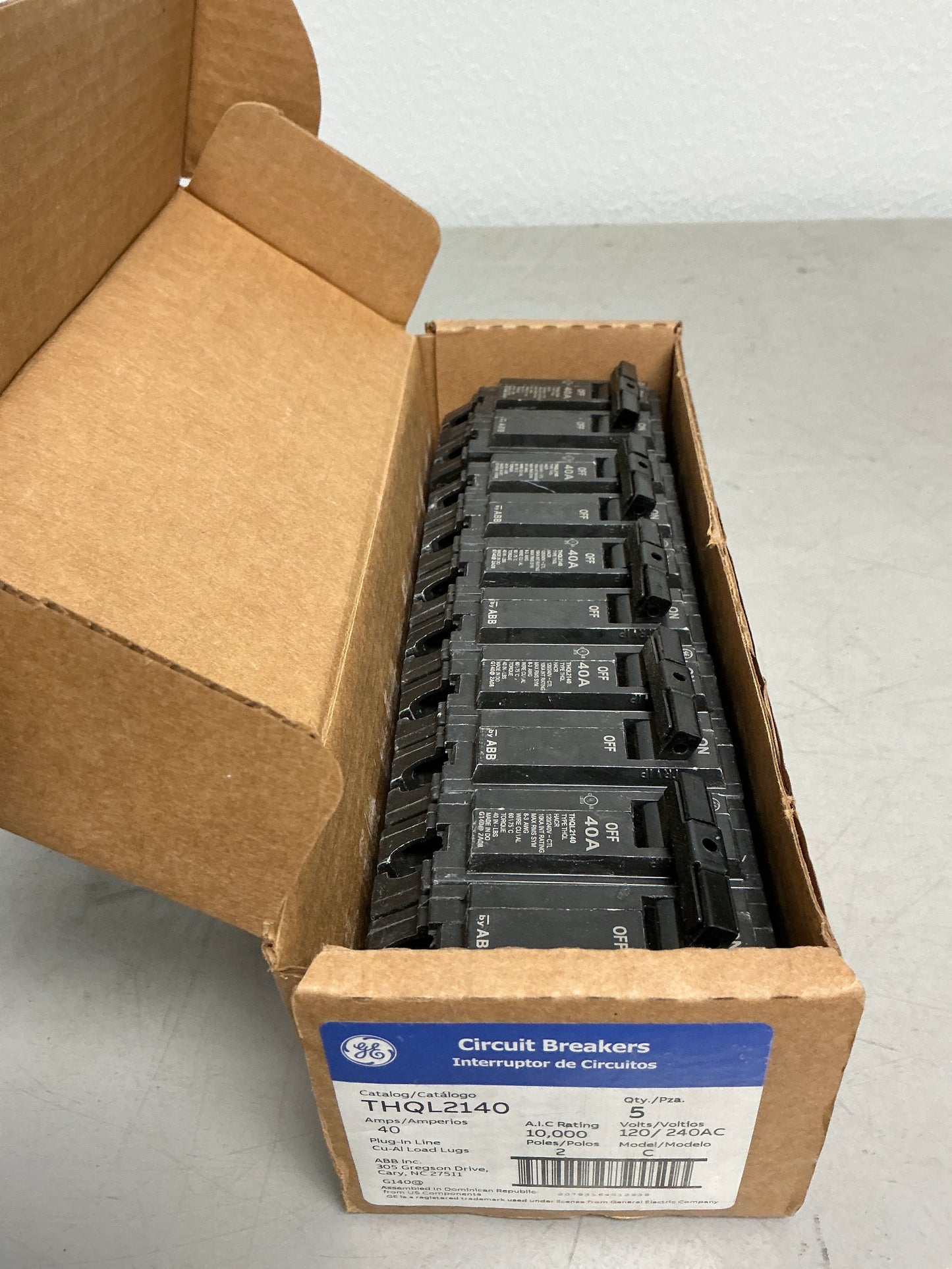 New THQL2140 2 Poles, 40 Amps, 240 Volts