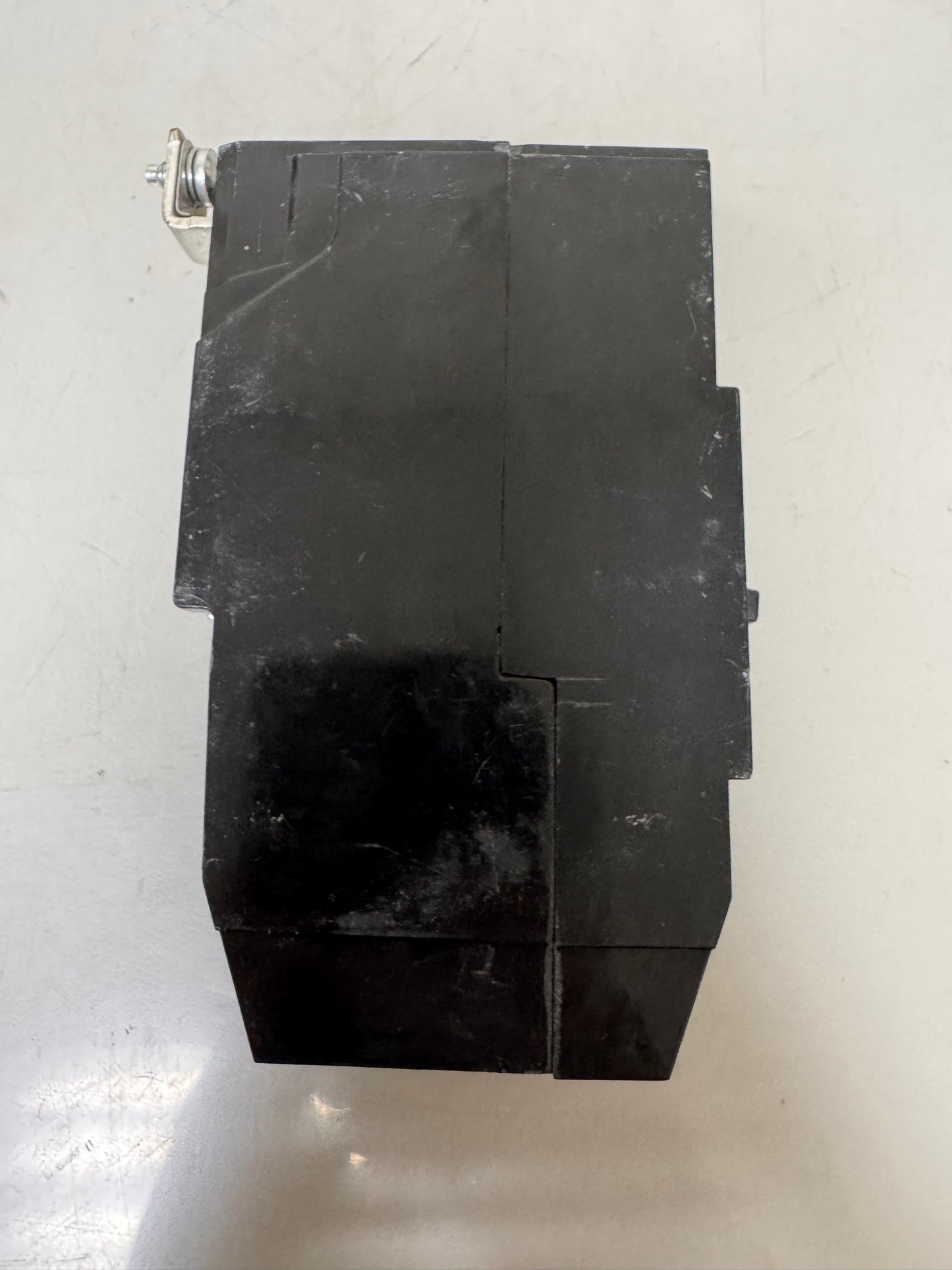 Used General Electric TEY390 90 Amp, 3 Pole, 480 Volt Breaker