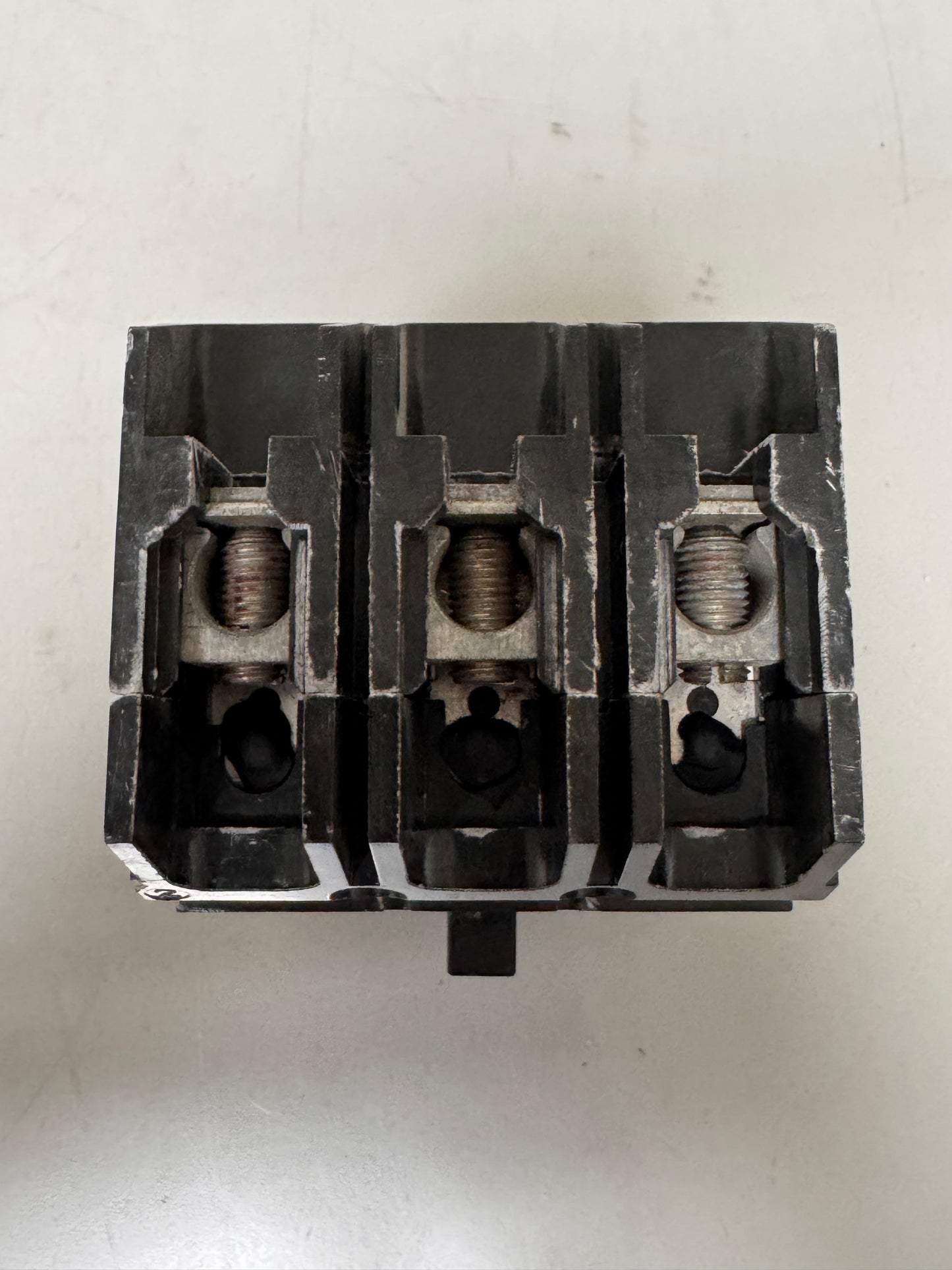Used General Electric TEY340 40 Amp, 3 Pole, 480 Volt Breaker