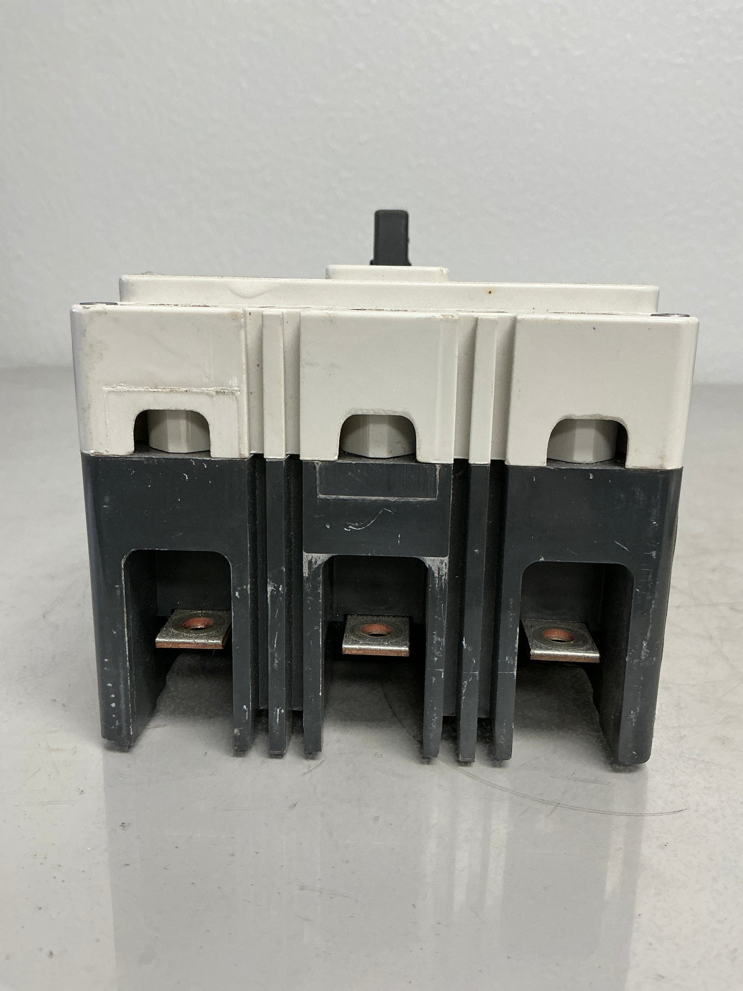 New Eaton HFD3060BP10 3 Poles, 60 Amps, 600 Volts