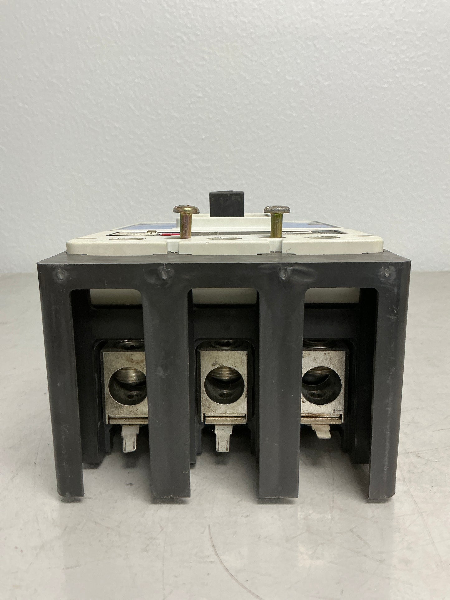 Used KD3250 3 Pole, 400 Amps, 600 Volts