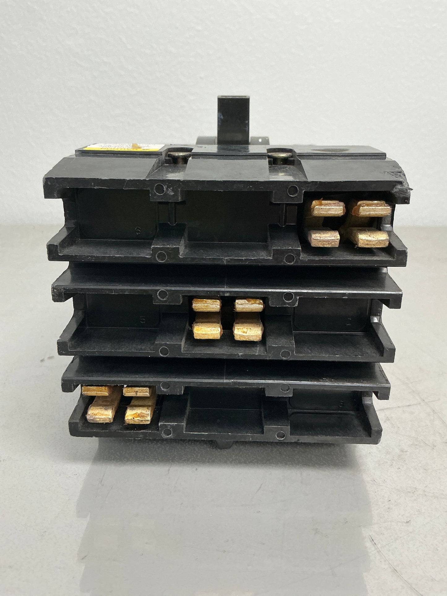 Used Square D KC34225 3 Pole, 225 Amps, 480 Volts