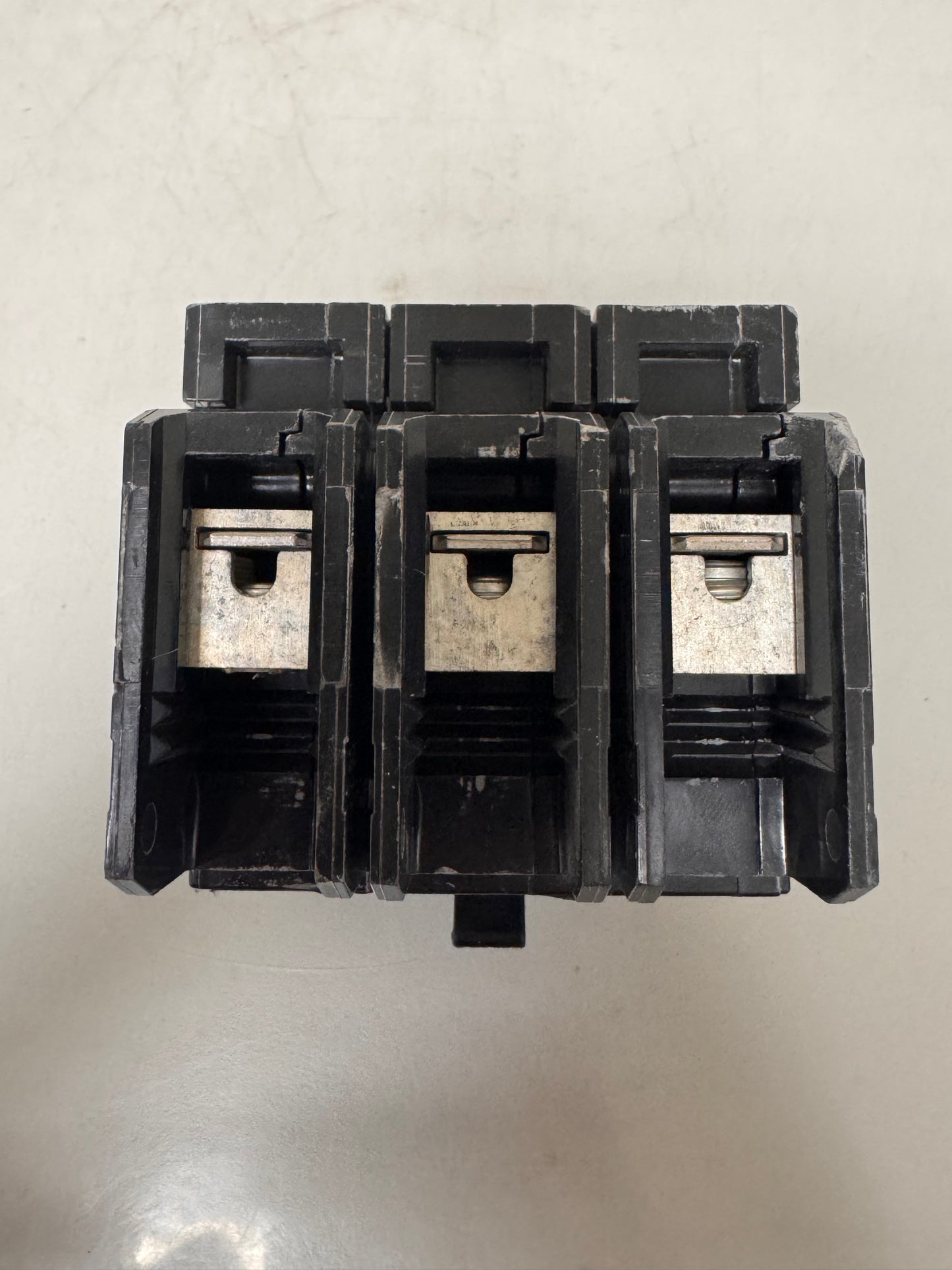 Used Siemens BQD325 25 Amp, 3 Pole, 480 Volt Breaker
