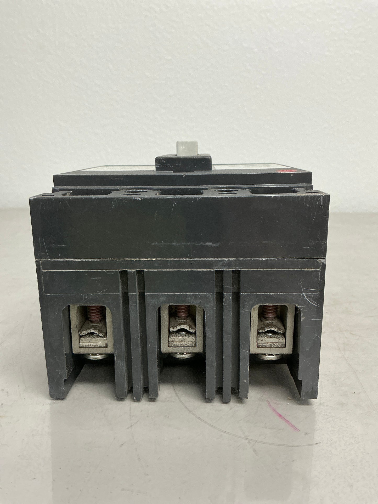 Used THED136040 3 Pole, 40 Amps, 600 Volts