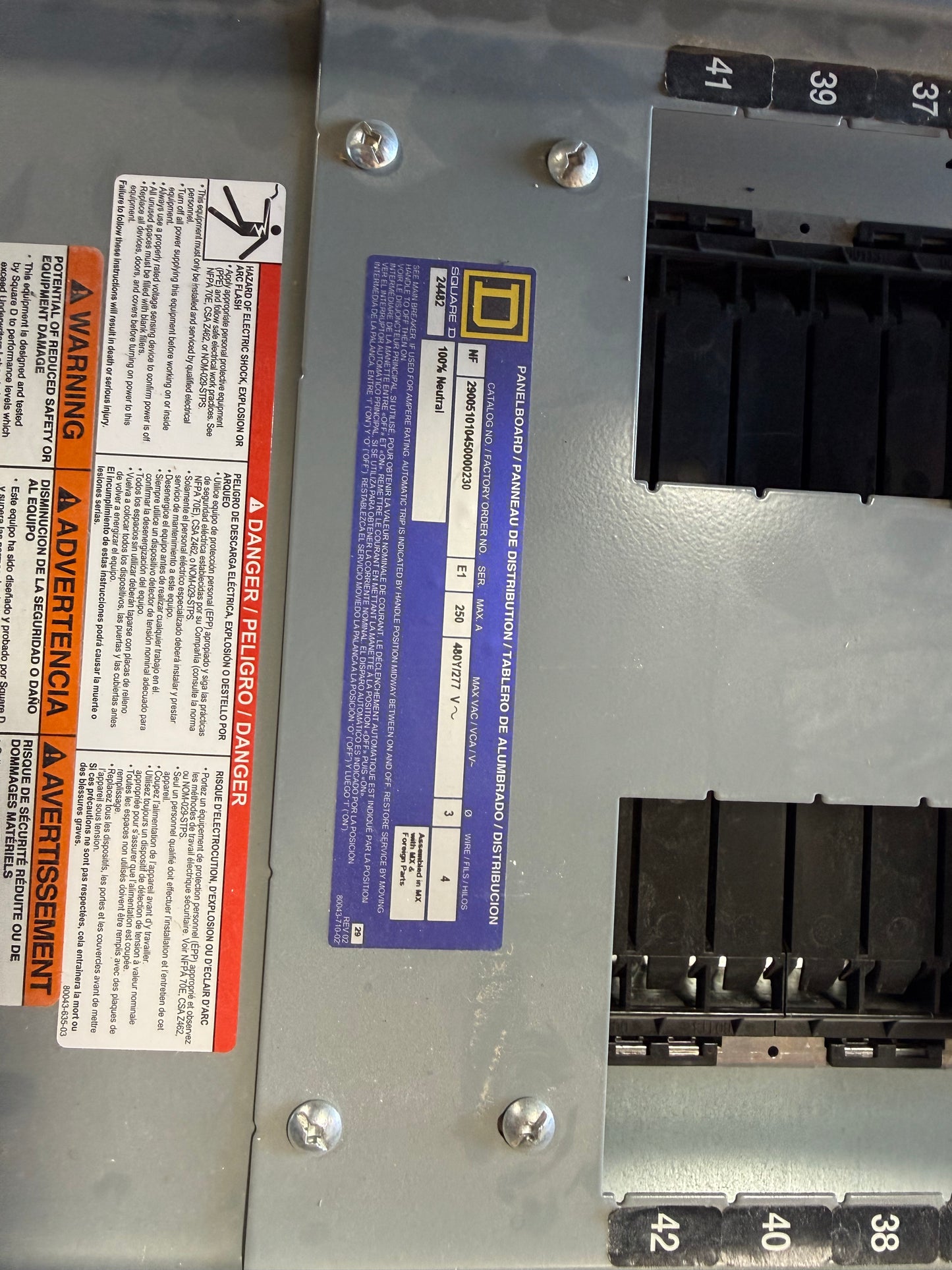 Square D Panelboard 250 Amp 480/277 Volt 3 Phase 4 Wire Main Breaker 42 Circuit (item#p18)