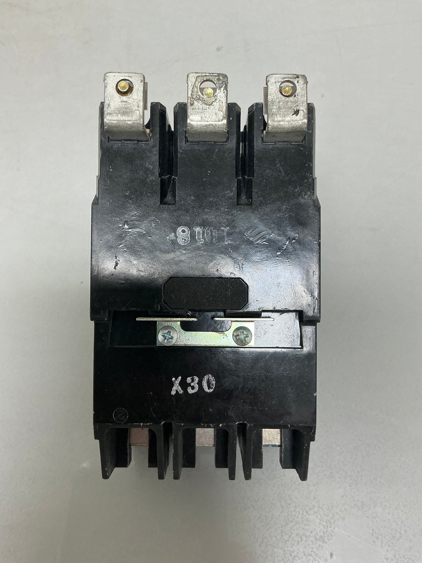 Used General Electric TEY330 30 Amp, 3 Pole, 480 Volt Breaker