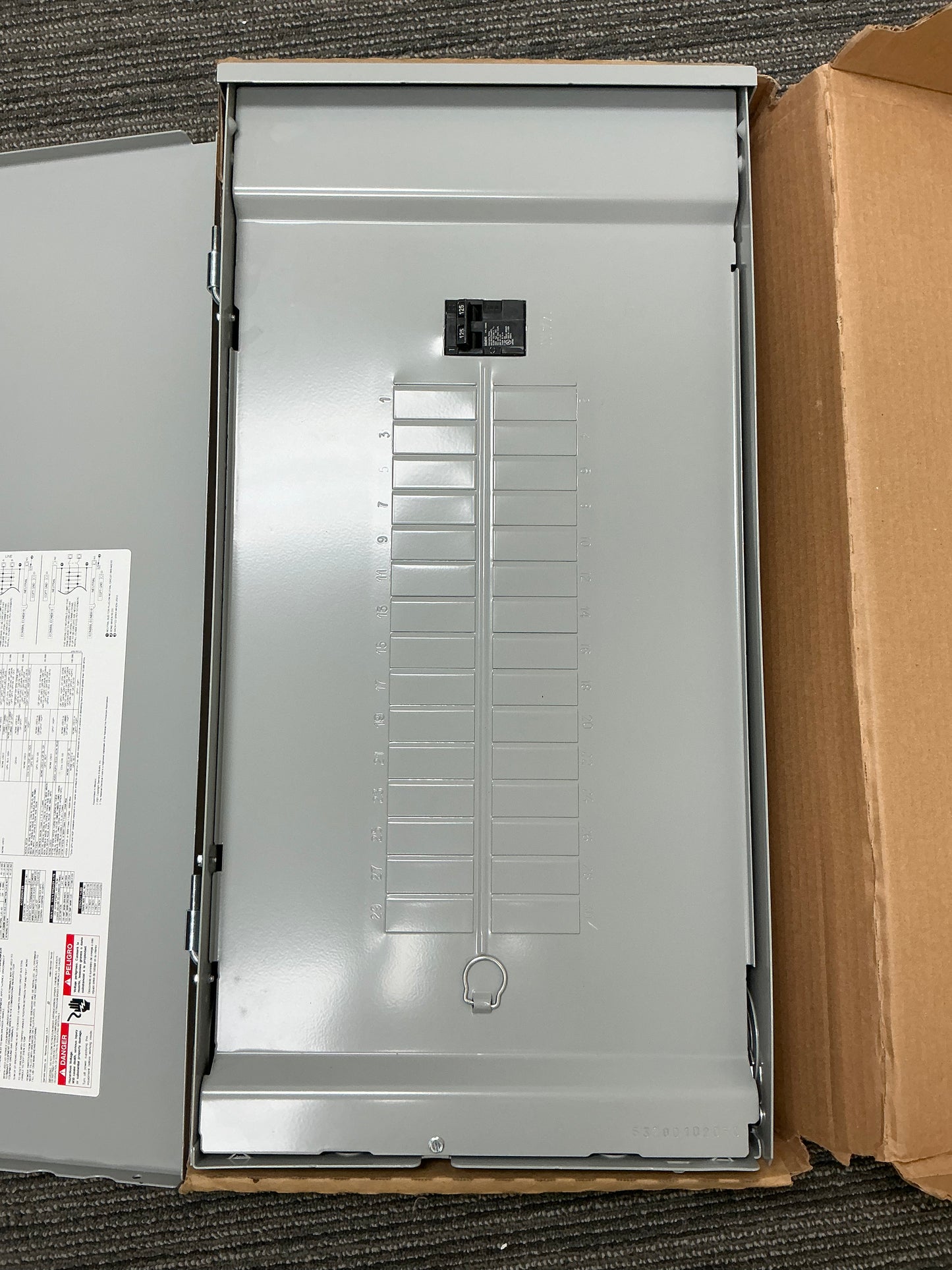 New In Box Siemens PNW3048B1125C 125 Amp, 240 Volt, Main Breaker, 30 Circuit, Outdoor Load Center