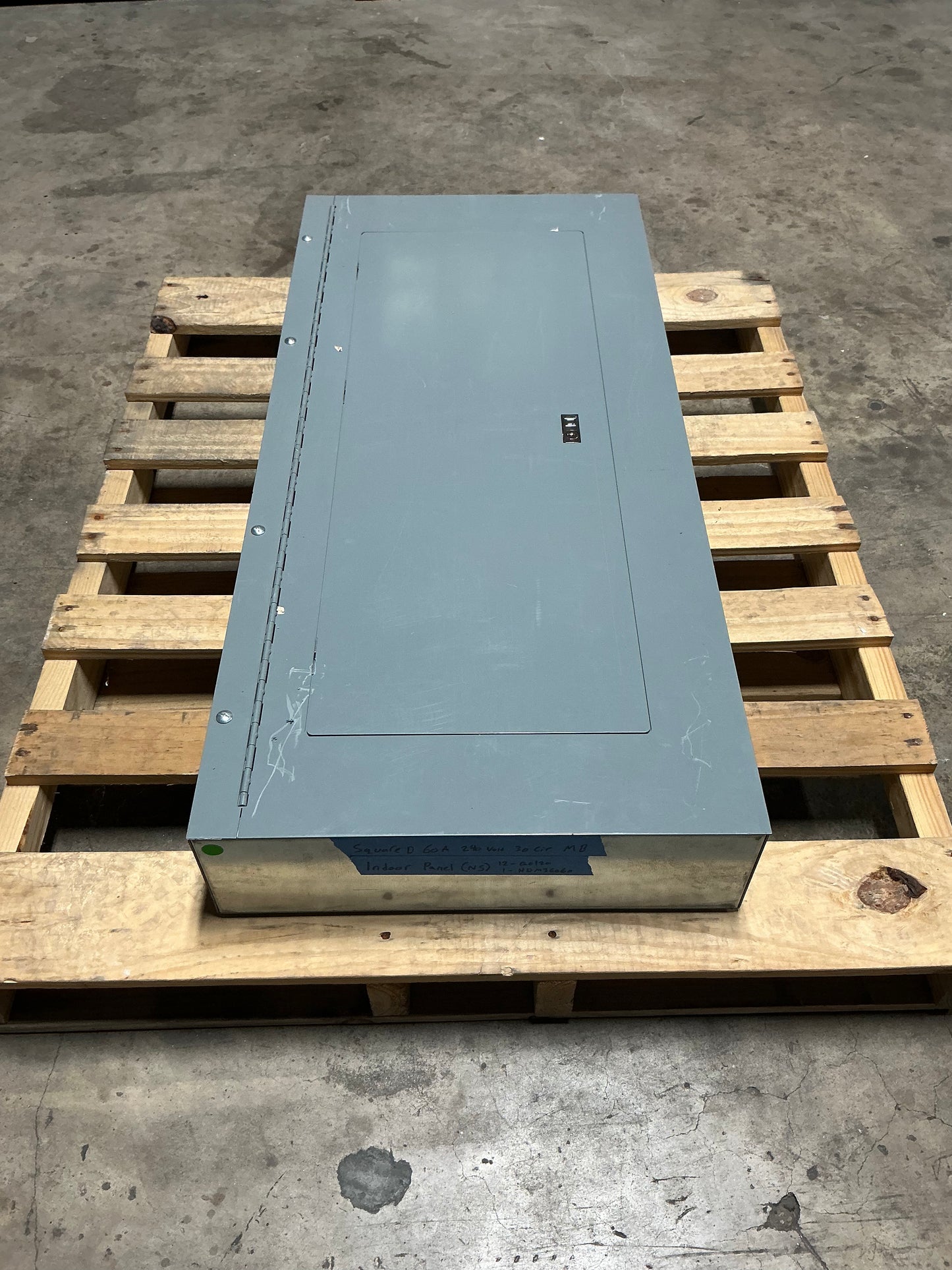 New Surplus Square D 60 Amp, 240 Volt, 30 Circuit, Main Breaker, Indoor Panel