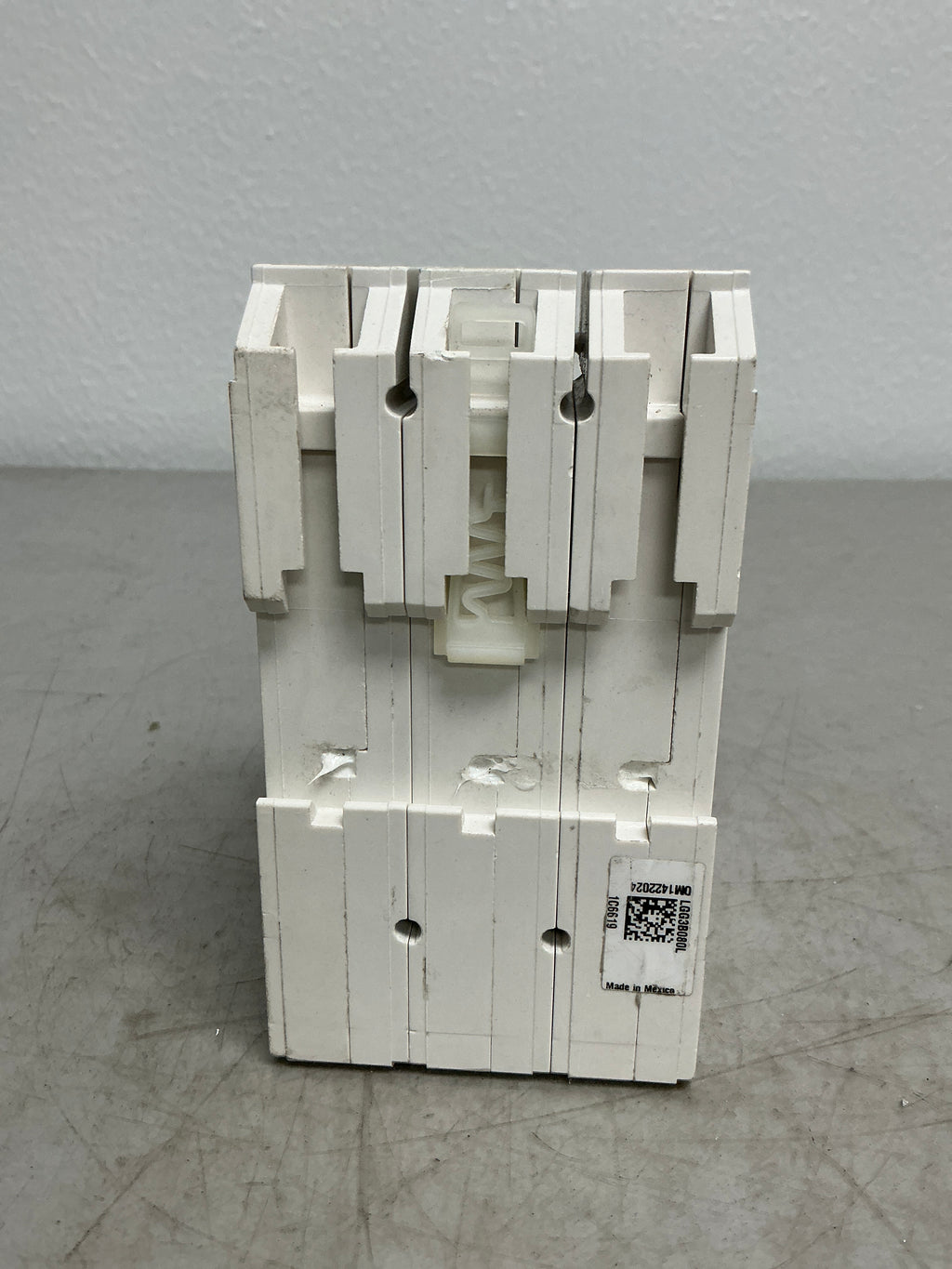 Used Siemens LGG3B080 3 Pole, 80 Amps Circuit Breaker