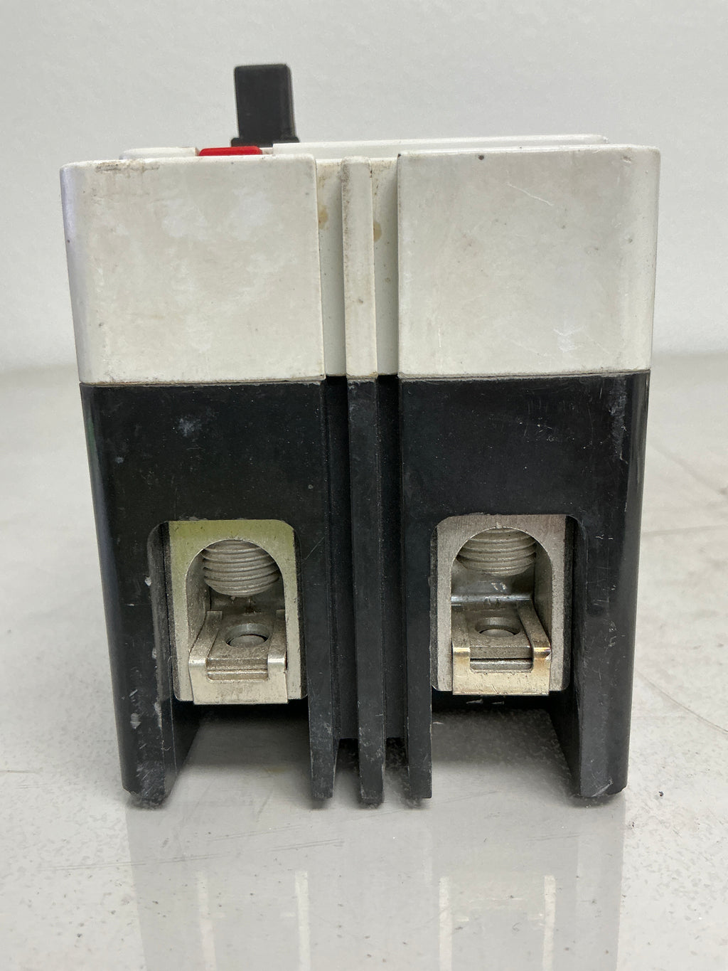 Used ED2225 2 Poles, 225 Amps, 240 Volts
