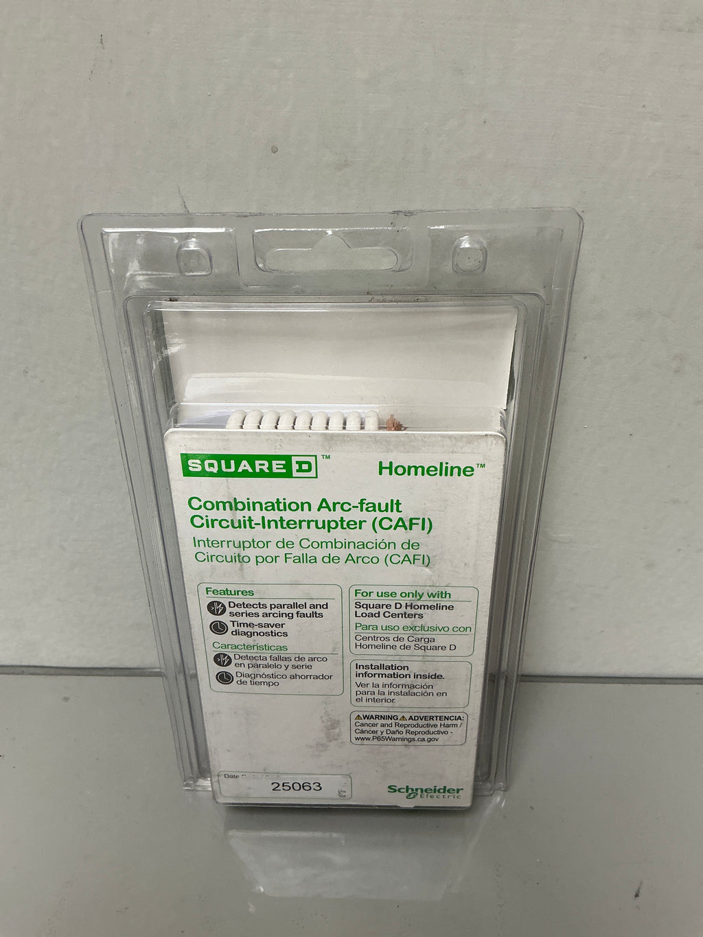 New Square D HOM115CAFIC 1 Pole, 15 Amps, 120 Volts Circuit Breaker