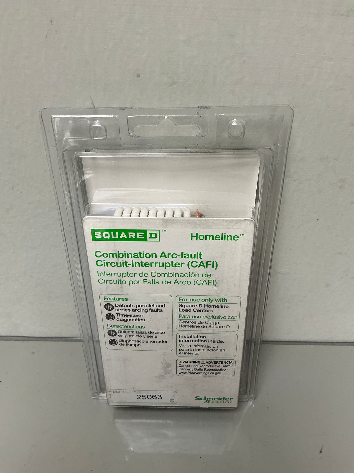 New Square D HOM115CAFIC 1 Pole, 15 Amps, 120 Volts Circuit Breaker
