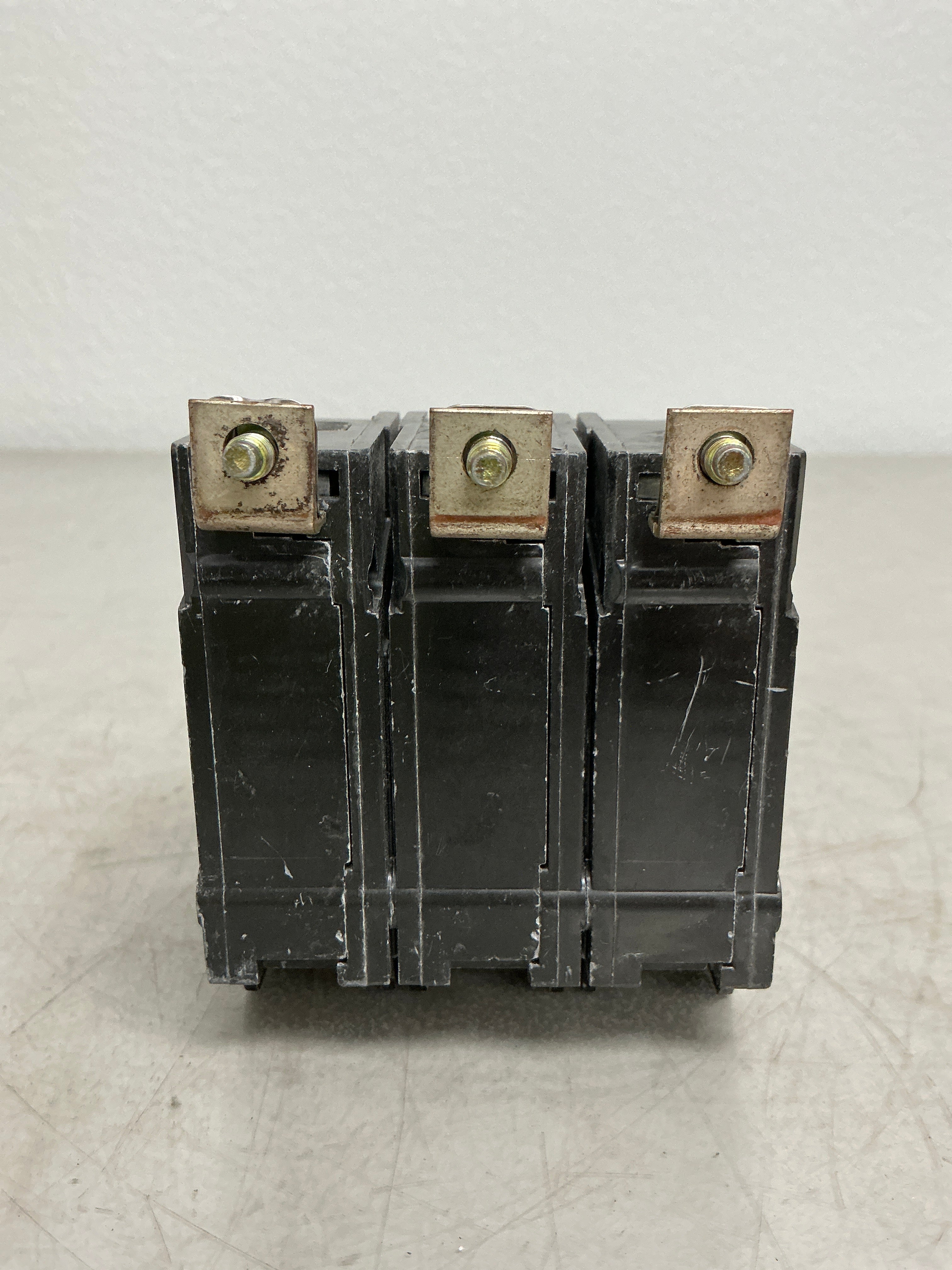 Used THQB32060 3 Pole, 60 Amps, 240 Volts