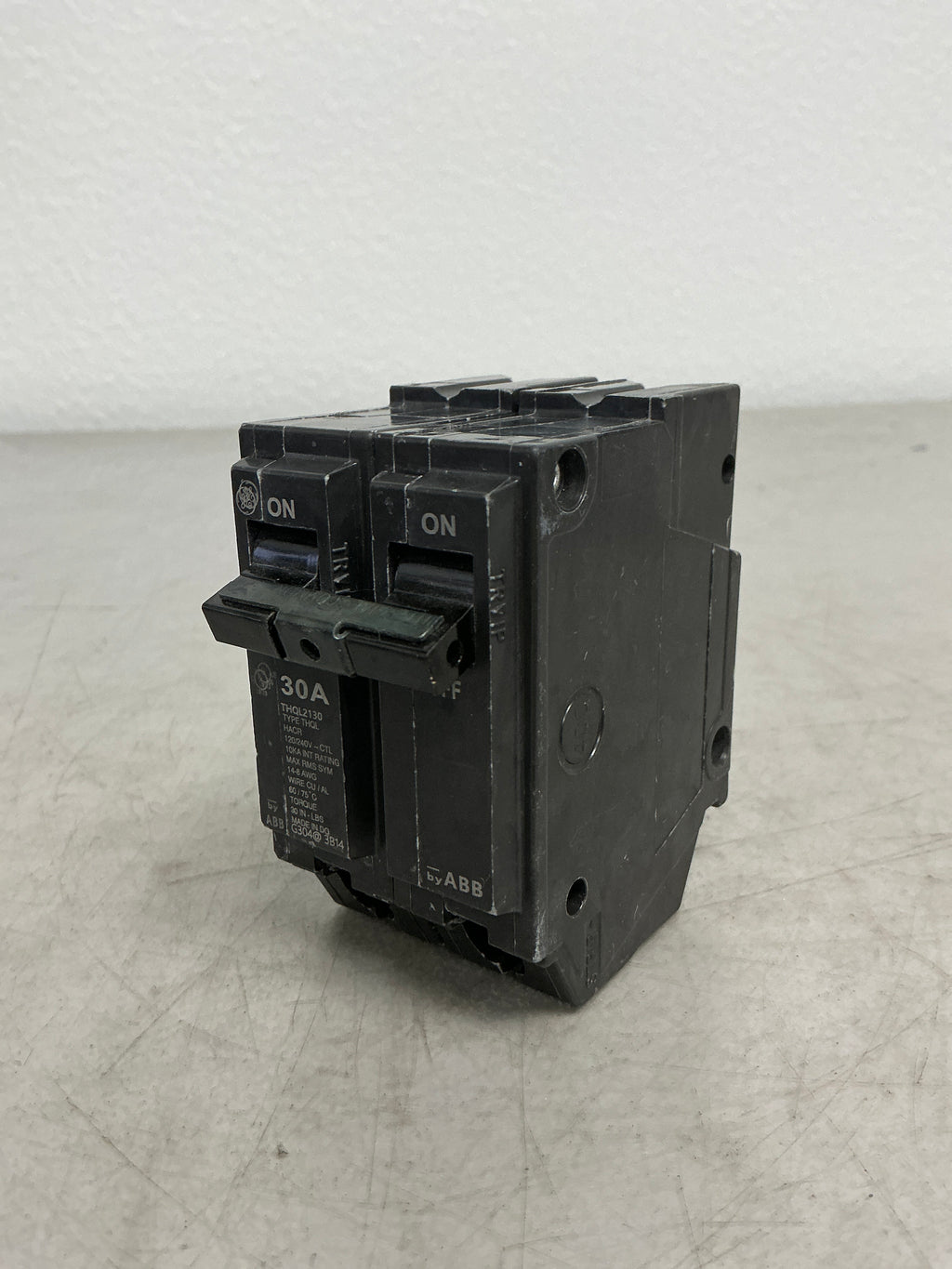 Used THQL2130 2 Pole, 30 Amps, 240 Volts