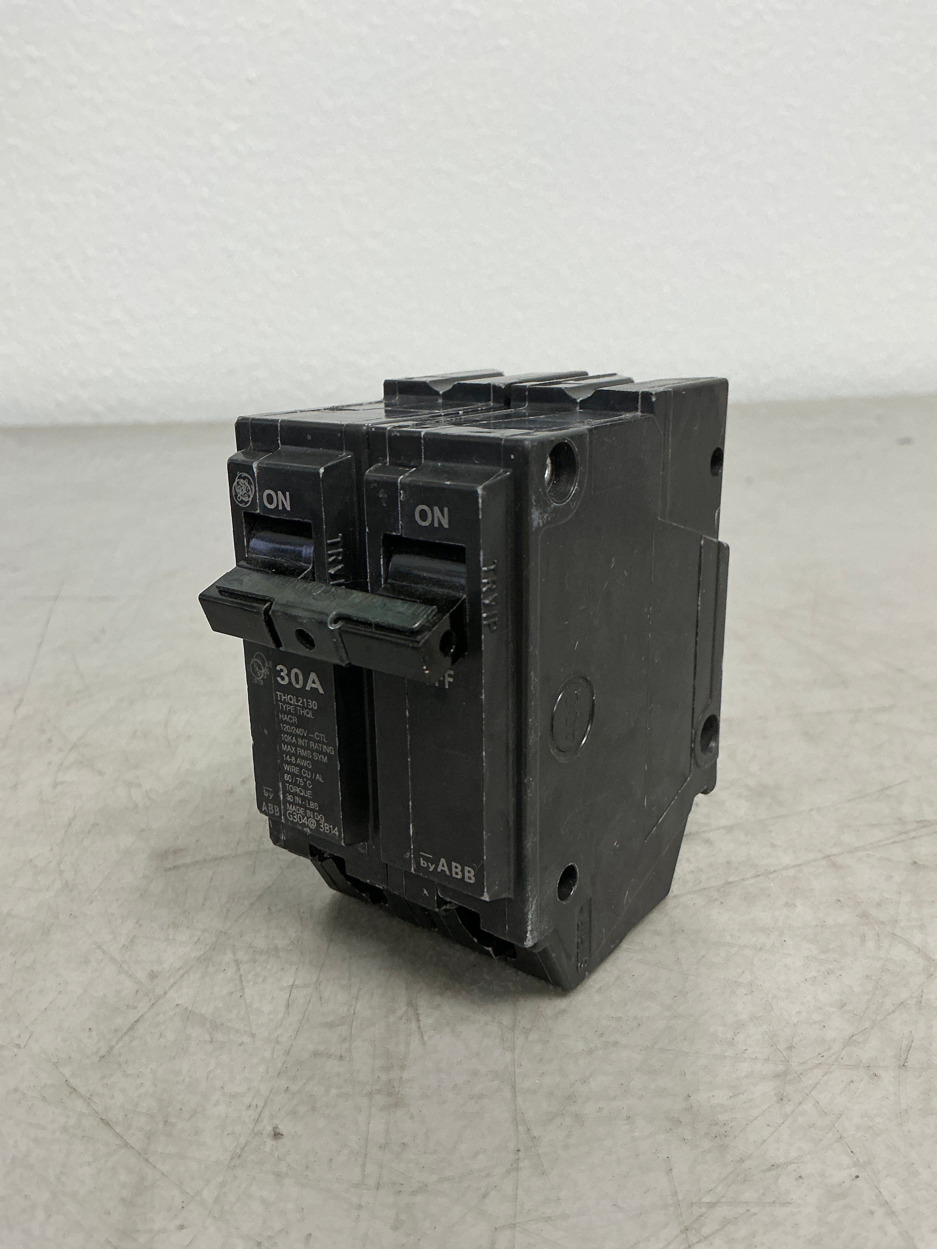 Used THQL2130 2 Pole, 30 Amps, 240 Volts