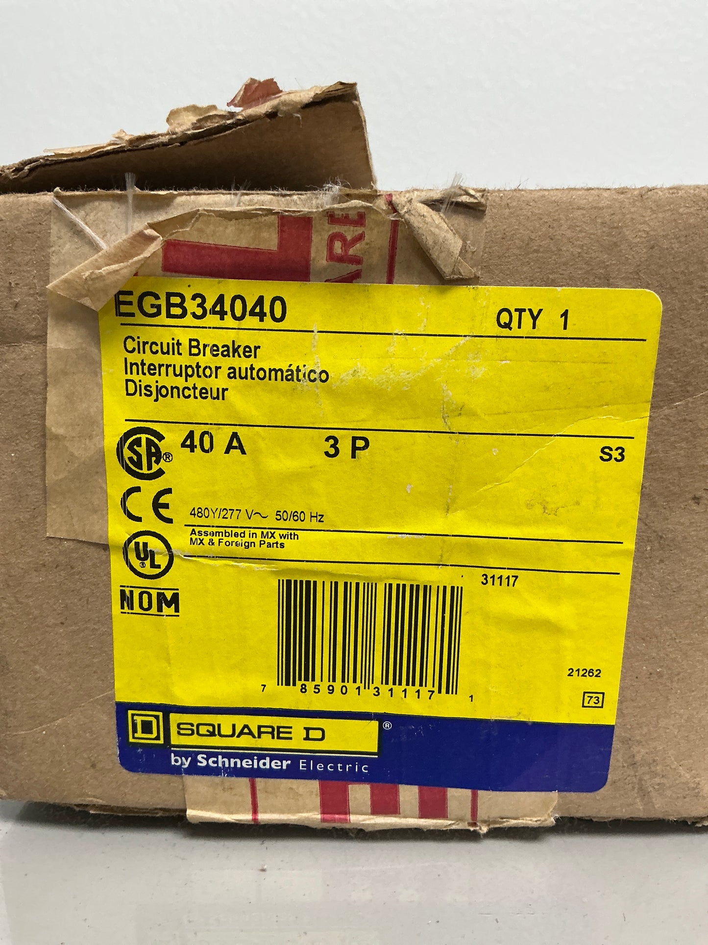 *CHIPPED* NEW EGB34040 3 Pole, 40 Amps, 480 Volts