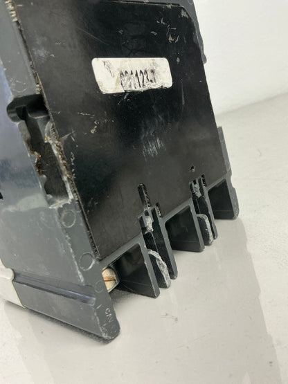 *CHIPPED* Used FD3100 3 Poles, 100 Amps, 600 Vac