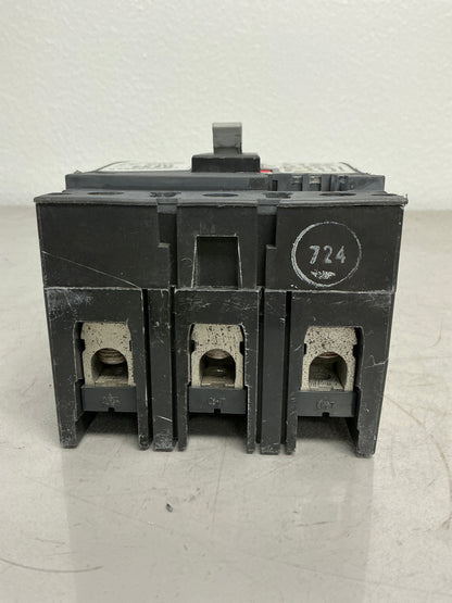 *CHIPPED* Used SELA36AT0150 3 Pole, 150 Amps, 600 Volts