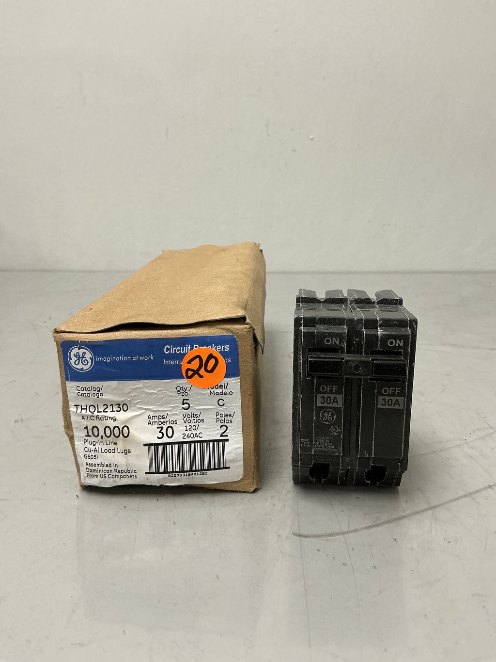 New GE THQL2130 2 Pole, 30 Amps, 240 Volts Circuit Breaker