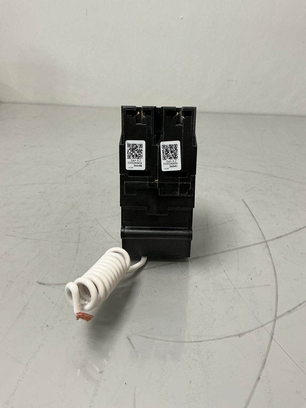New Eaton BRN220GF 2 Pole, 20 Amps, 120/240 Volts Circuit Breaker