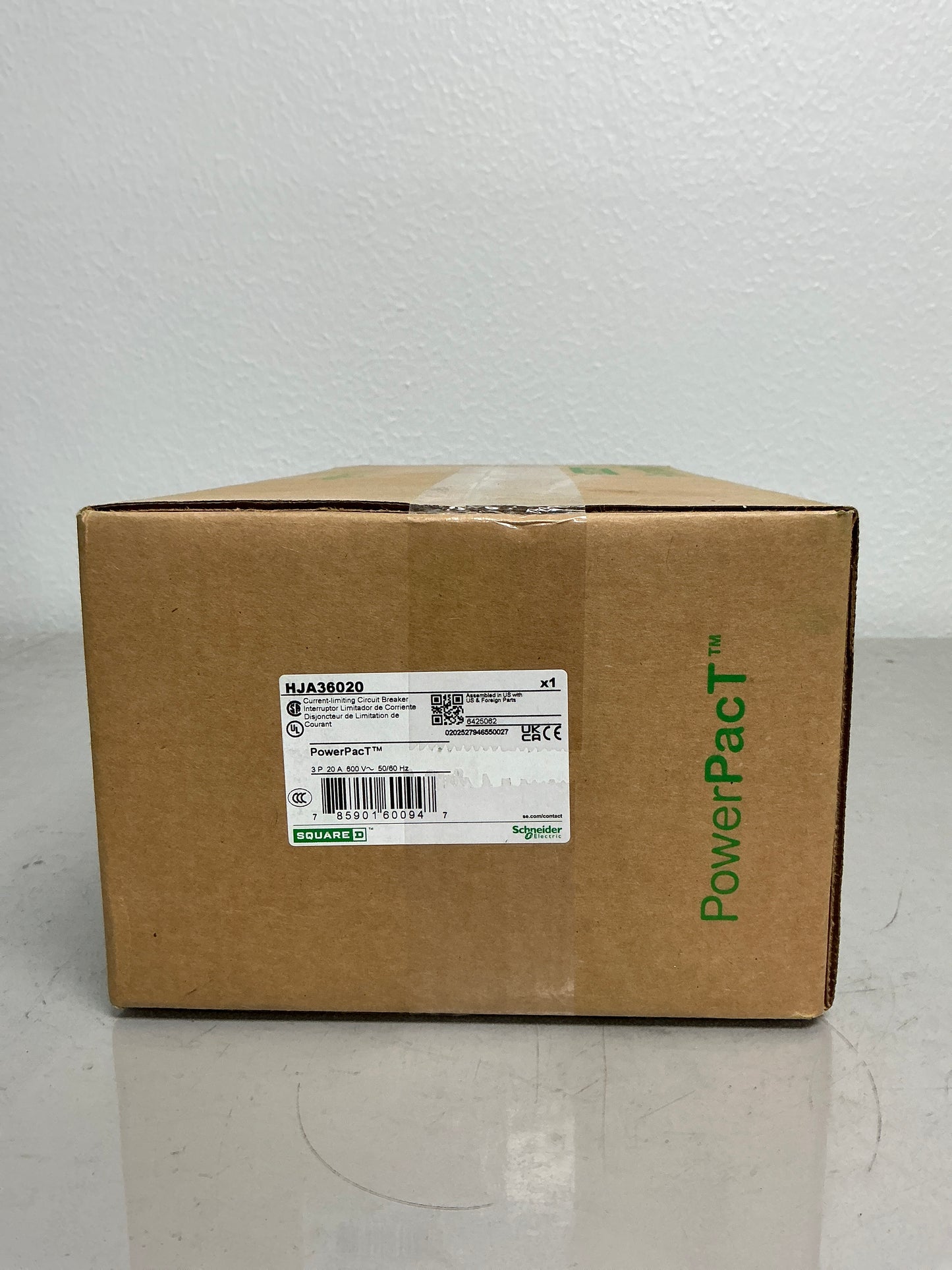 New Square D HJA36020 3 Pole, 20 Amps Circuit Breaker