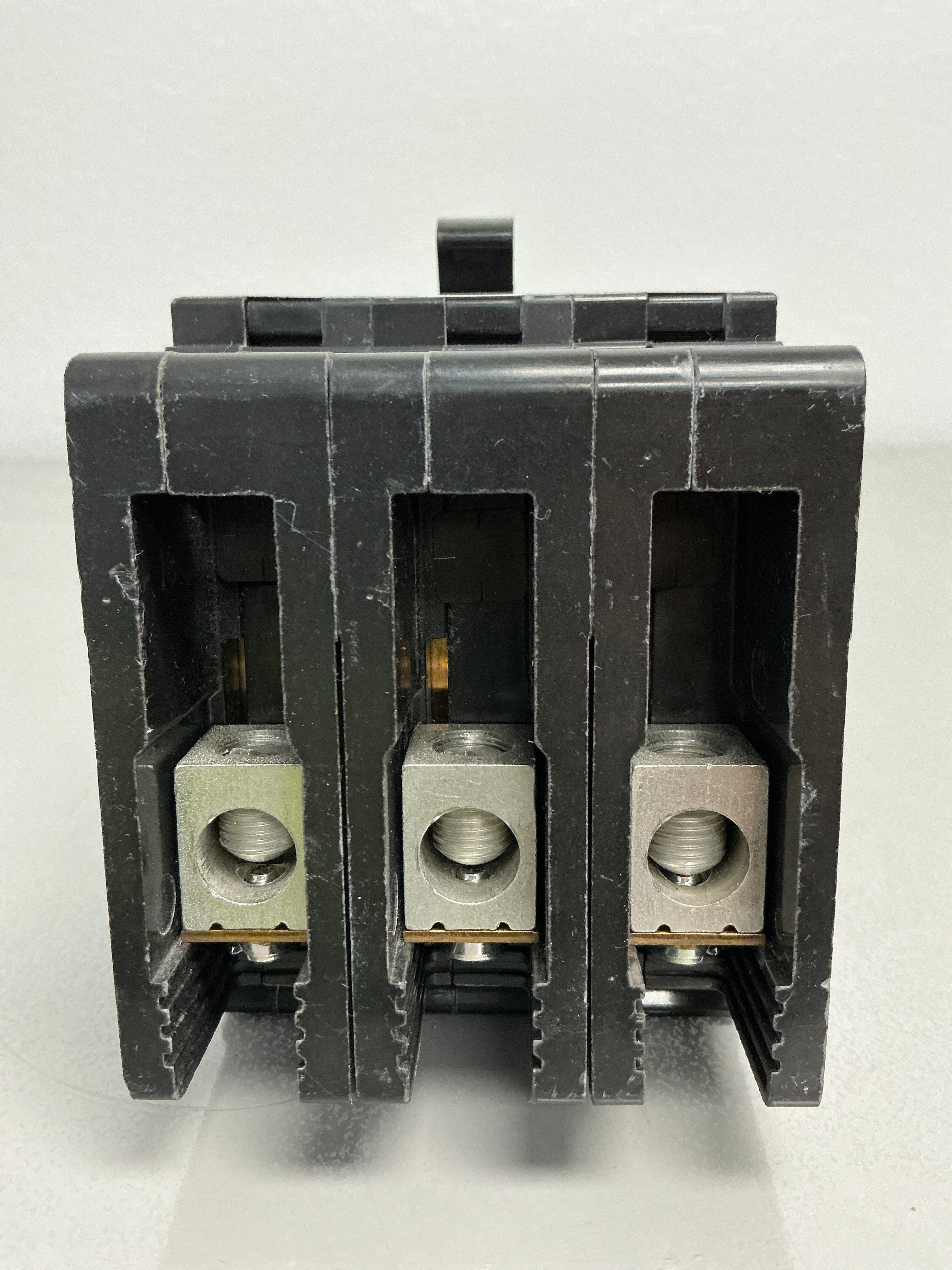 Used Square D EDB34060 3 Pole, 60 Amps, 480/277 Volts