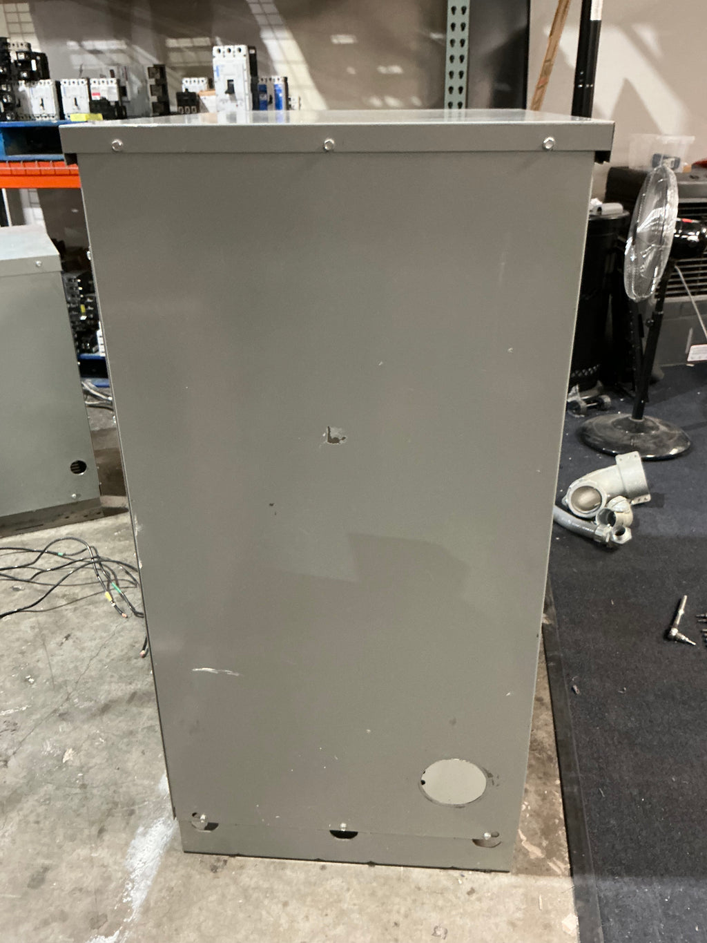 Used Siemens 3F3Y112F 112.5 KVA 3PH 480 Primary 208/120 Secondary Transformer
