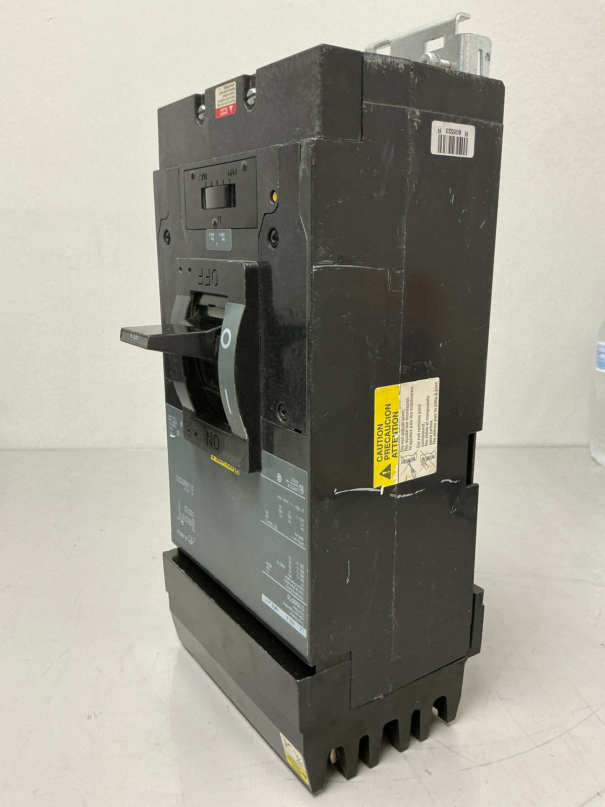 Used Square D LA 519568P28 3 Pole, 400 Amps, 600 Volts Circuit Breaker