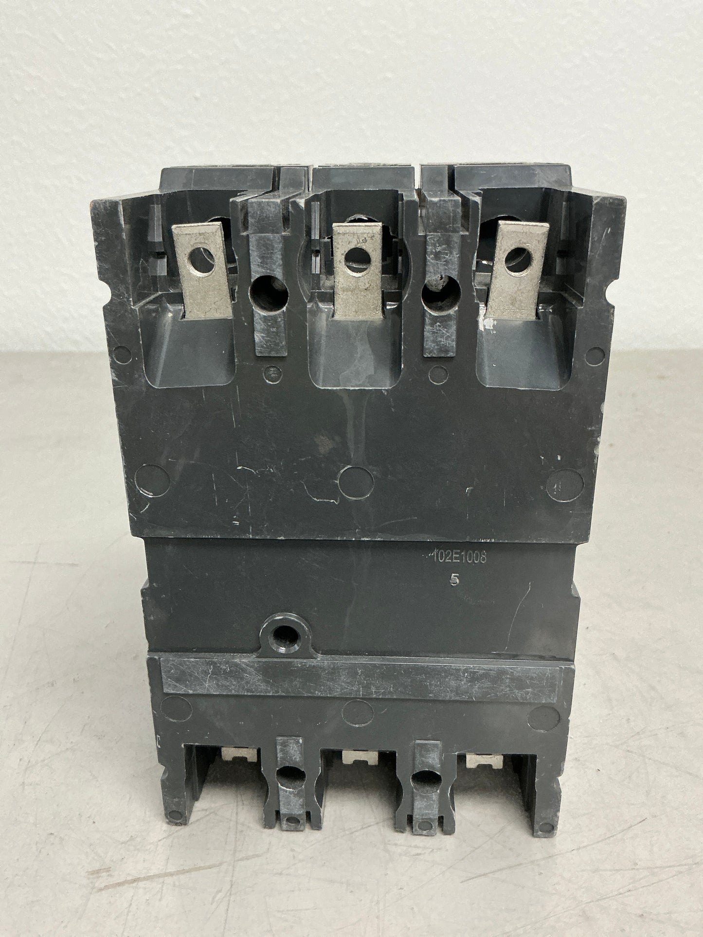 New SELA36AT0100 3 Pole, 100 Amps, 600 Volts