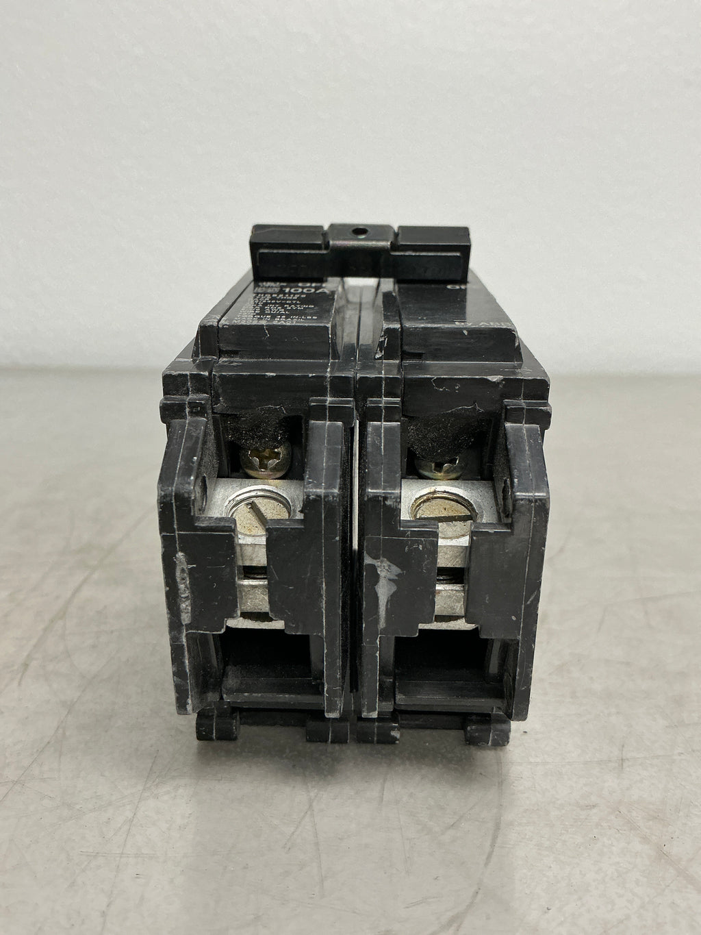 Used THQB21100 2 Pole, 100 Amps, 240 Volts