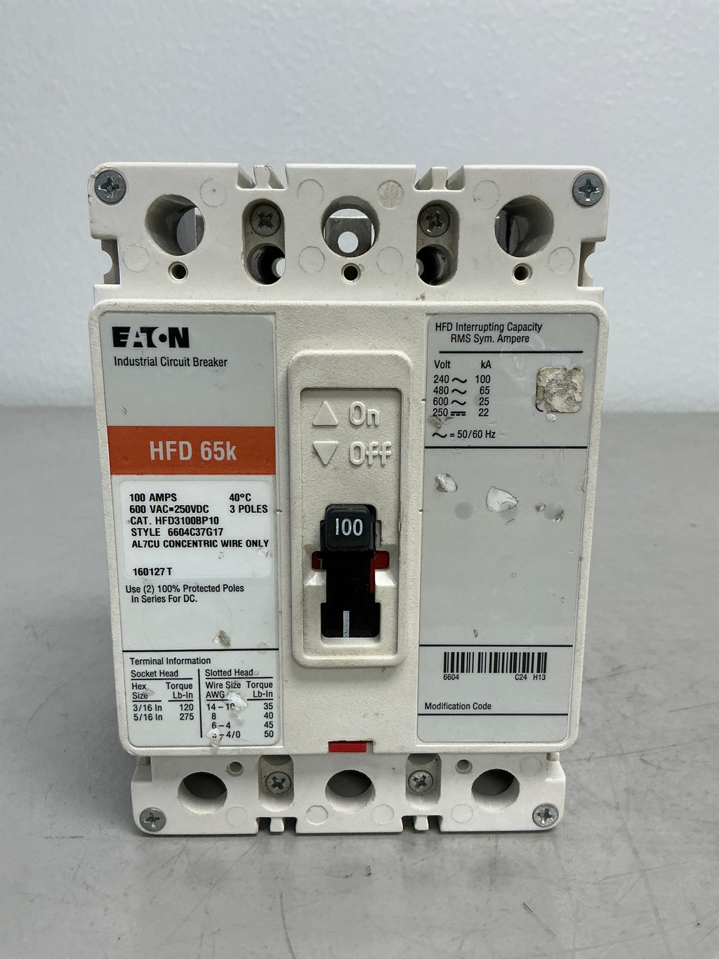 *CHIPPED* Used Eaton HFD3100BP10 3 Pole, 100 Amps, 600 Volts