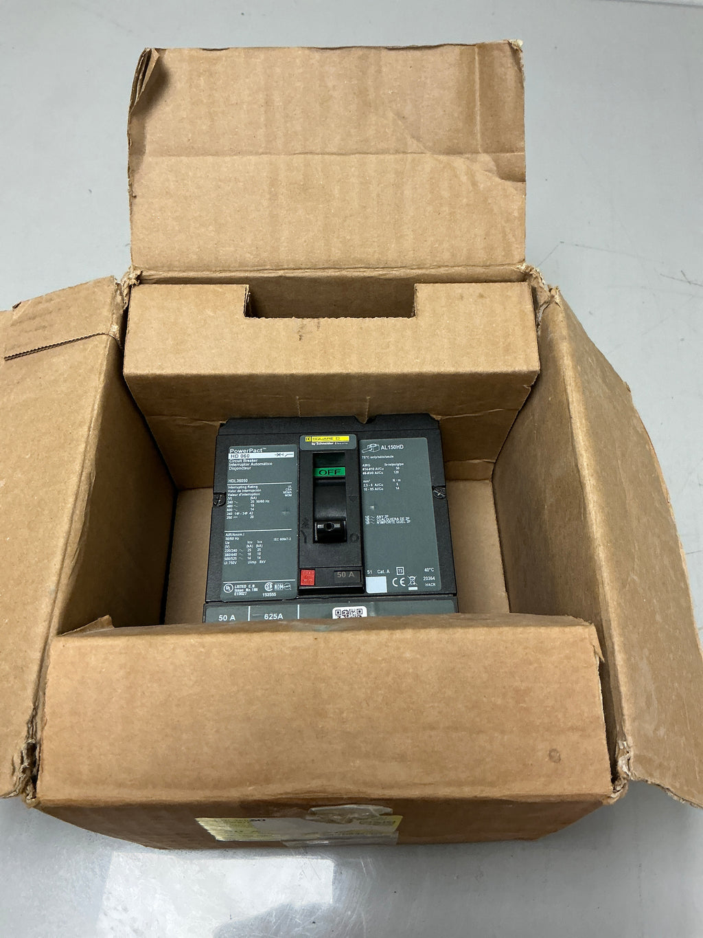 New Square D HDL36050 3 Pole, 50 Amps, 600 Volts Circuit Breaker