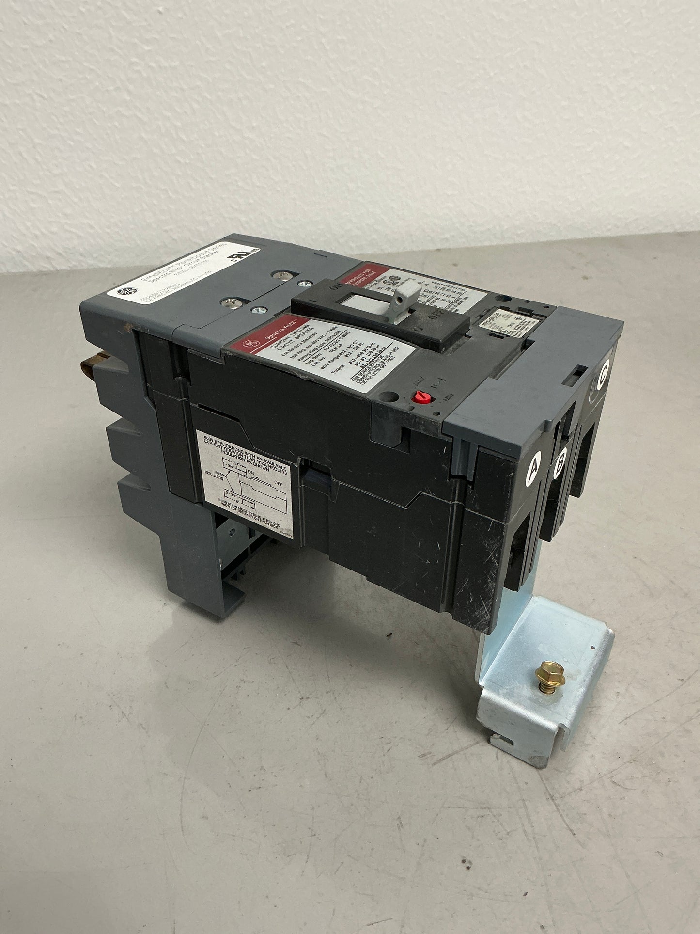 New EZSELA36AT0150 3 Poles, 150 Amps, 600 Volts