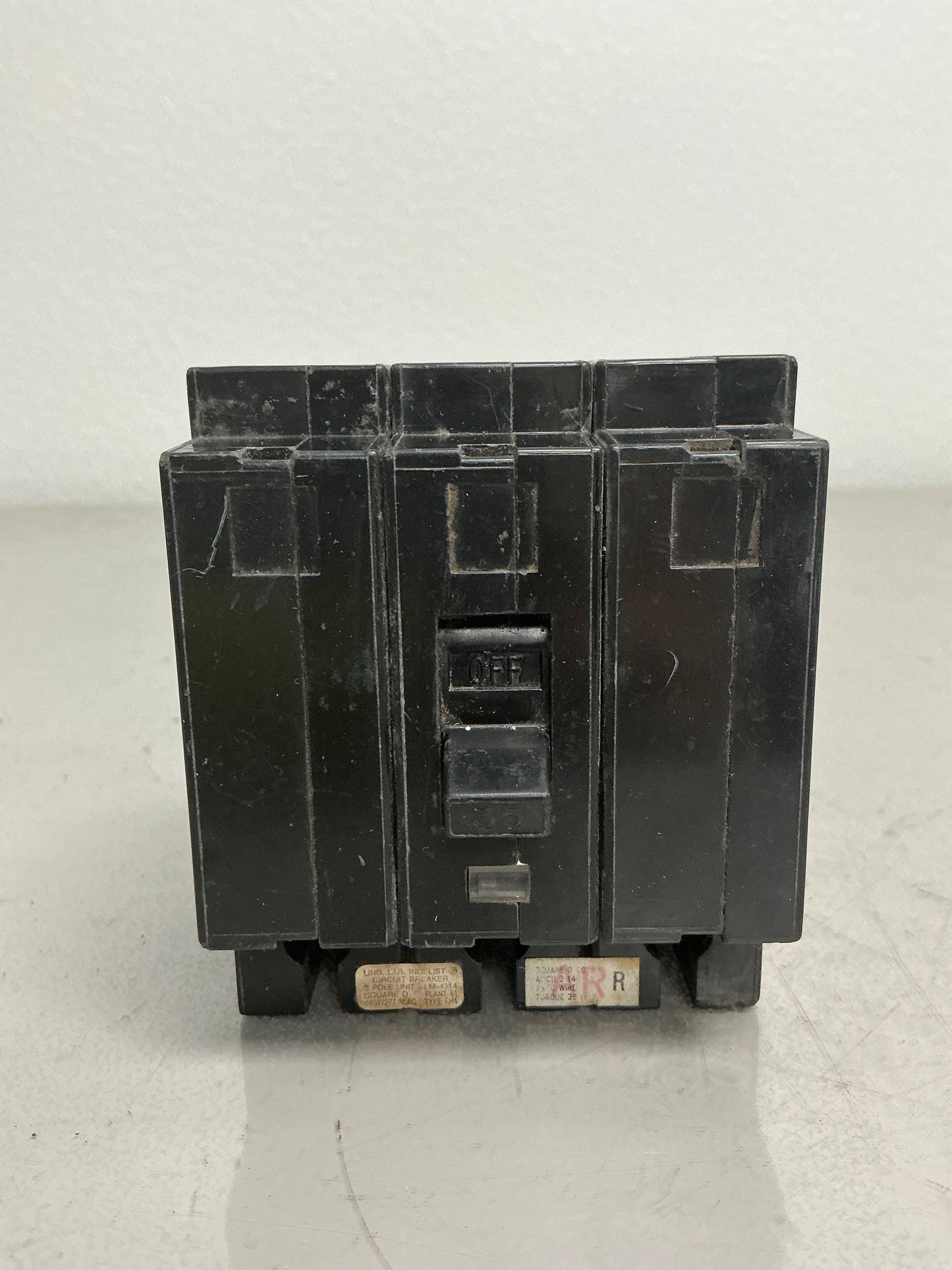 Used Square D EH34035 3 Pole, 35 Amps, 480 Volts
