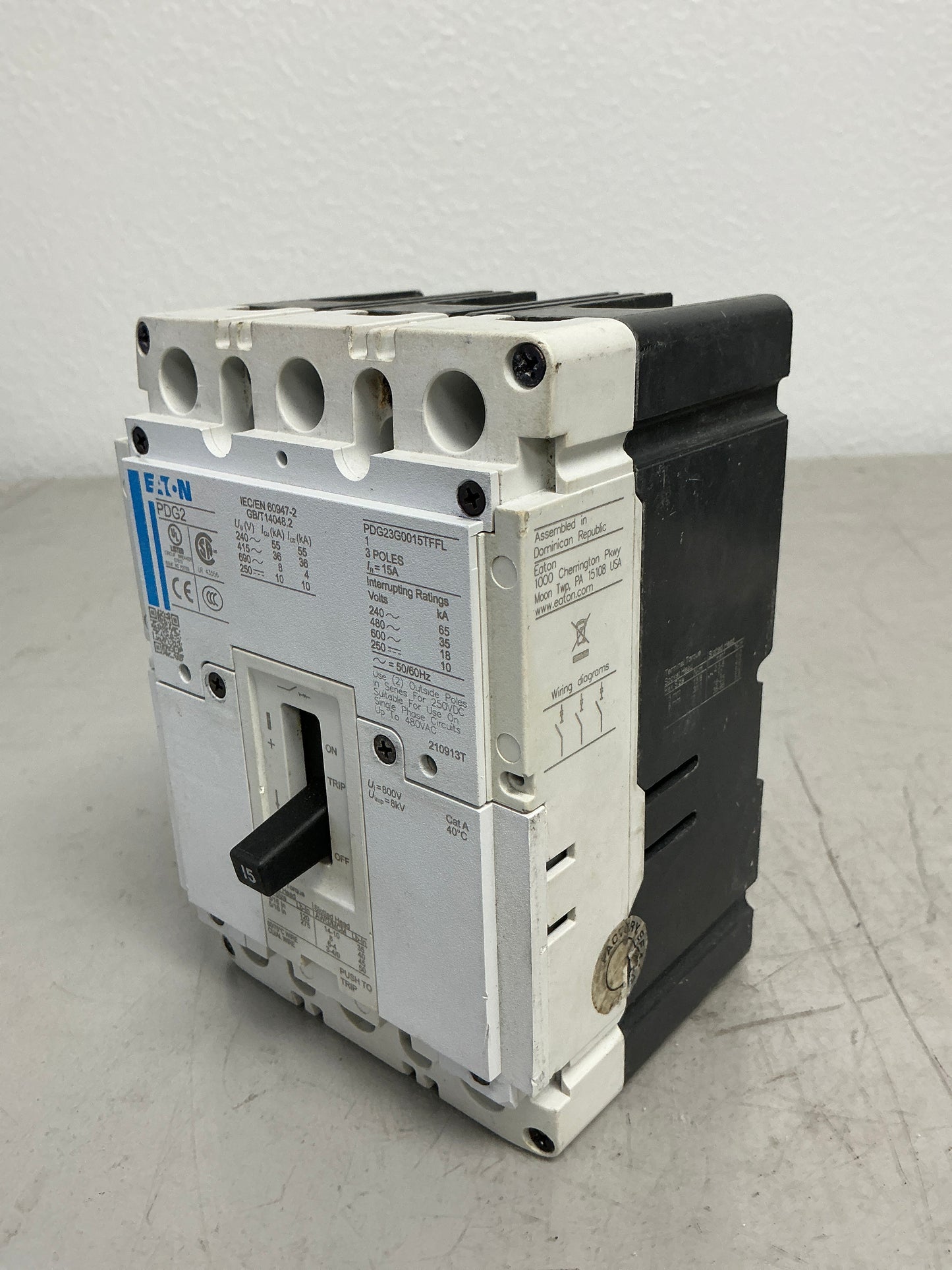 New Eaton PDG23G0015TFFL 3 Poles, 15 Amps