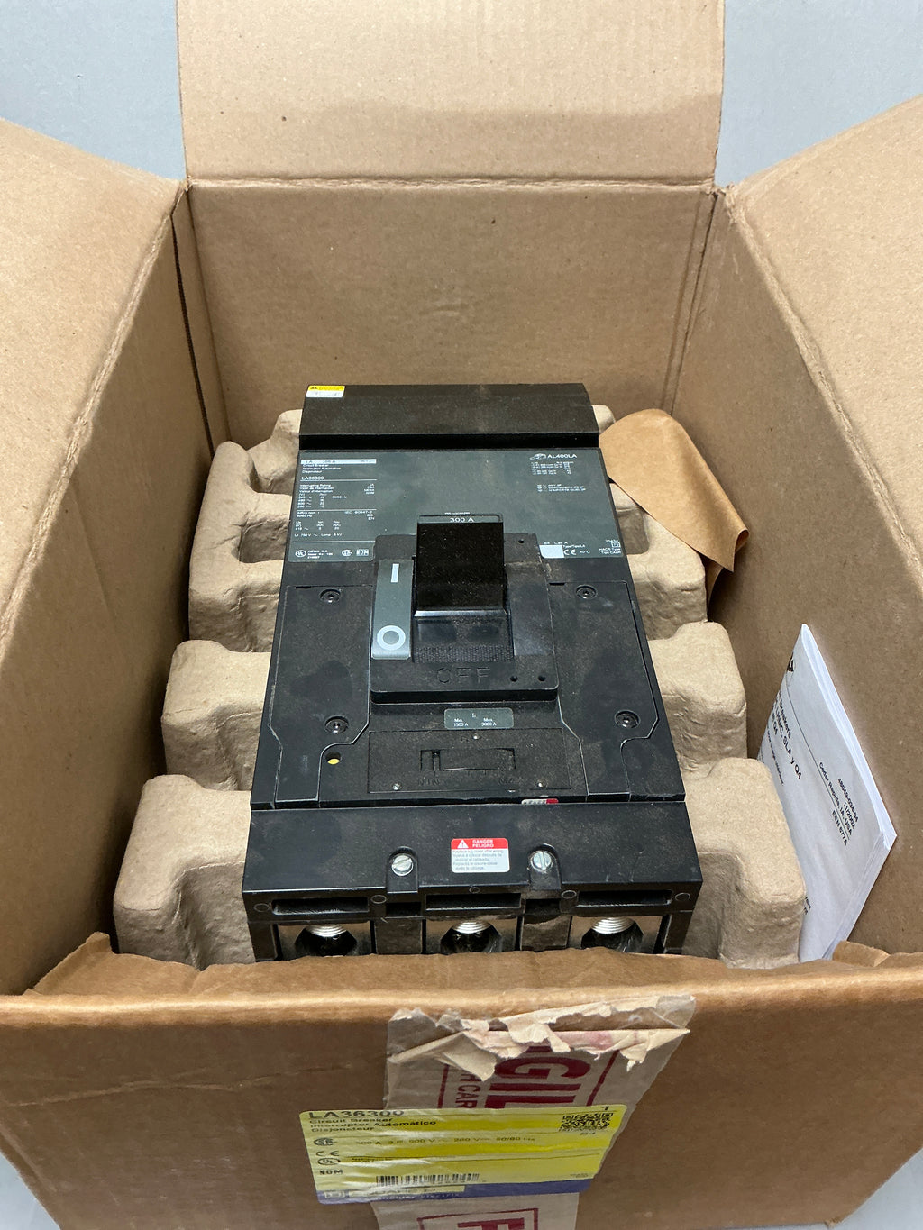 New Square D LA36300 3 Pole, 300 Amps, 600 Volts Circuit Breaker