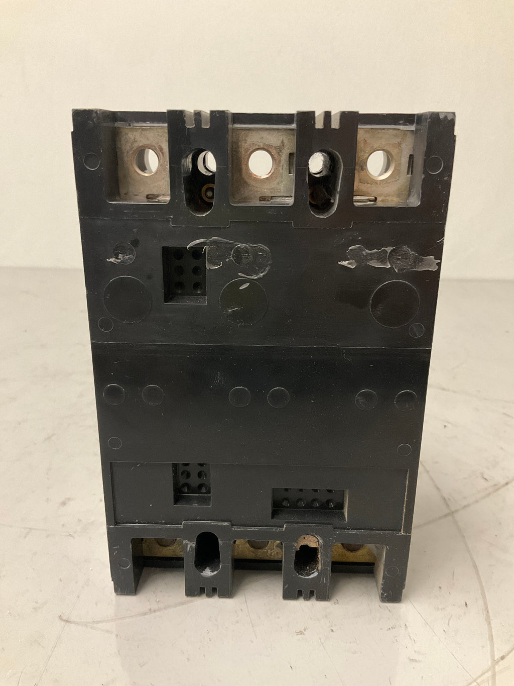 Used Siemens HQJ23B150H 3 Pole, 150 Amps, 240 Volts Circuit Breaker