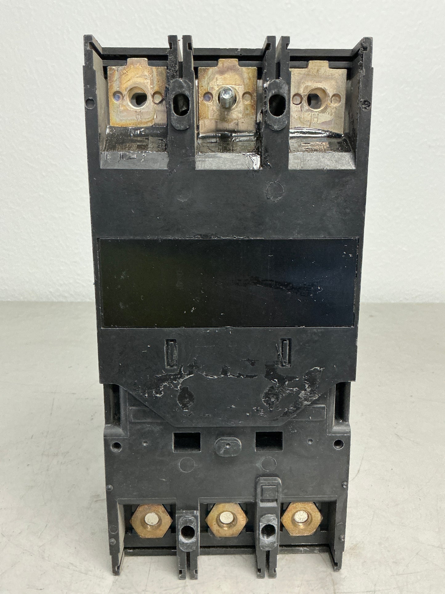 Used Siemens HFXD63B200 3 Pole, 200 Amps, 600 Volts