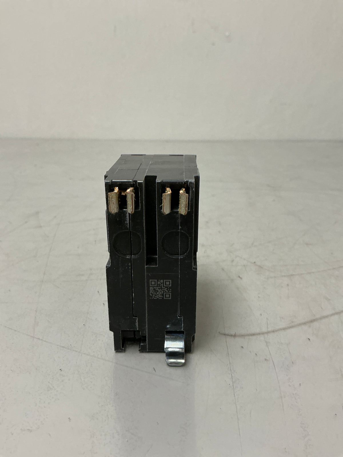 New Square D QO230 2 Pole, 30 Amps, 240 Volts Circuit Breaker
