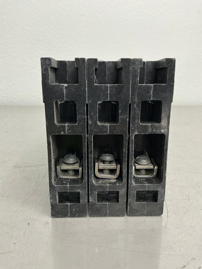 Used Siemens CED63B015 3 Pole, 15 Amps, 600 Volts