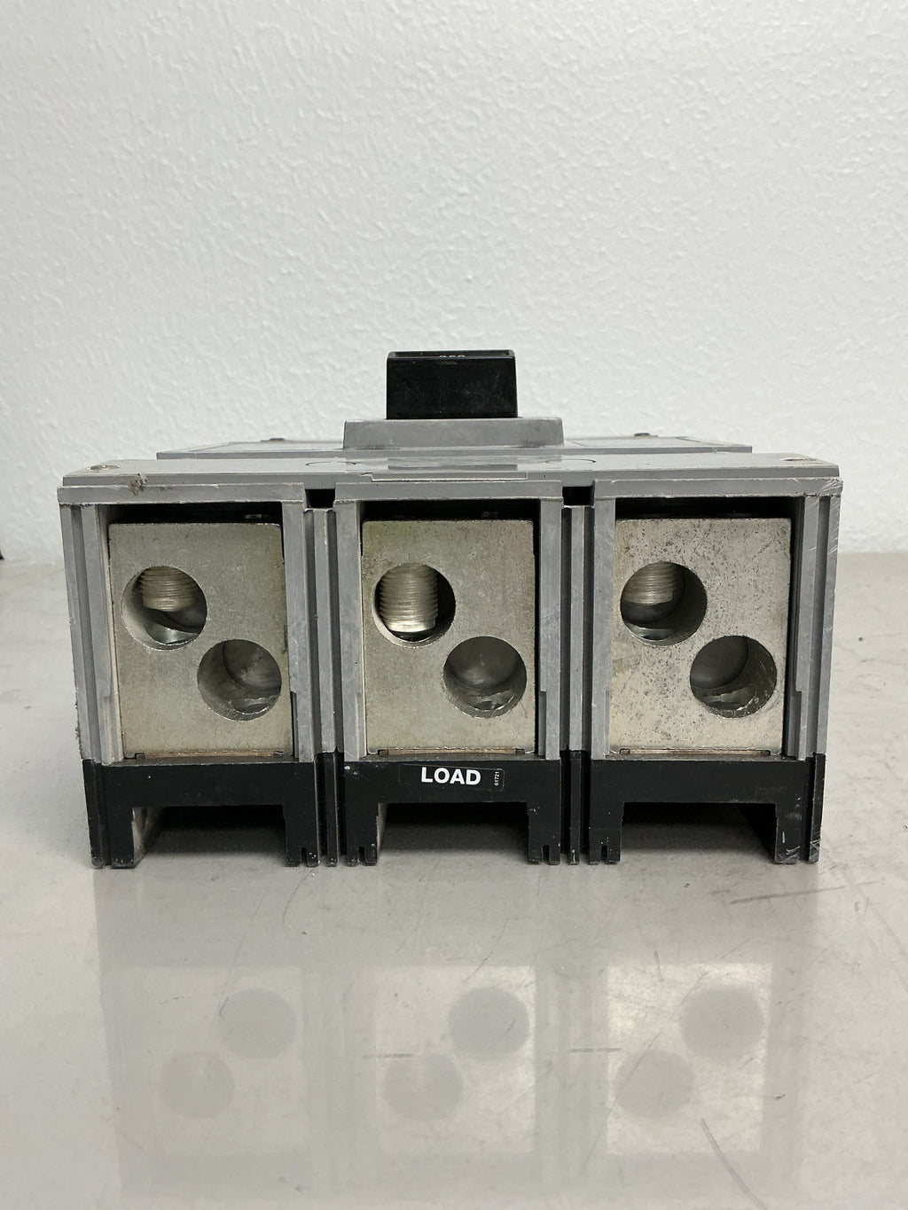 Used Siemens HHJD63B350 3 Pole, 350 Amps, 600 Volts