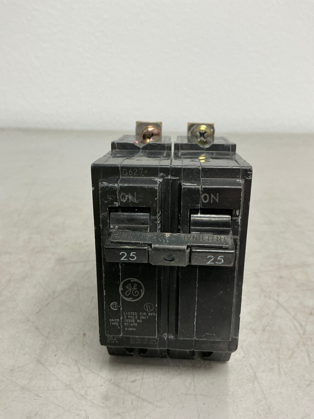 Used THQB2125 2 Pole, 25 Amps, 240 Volts