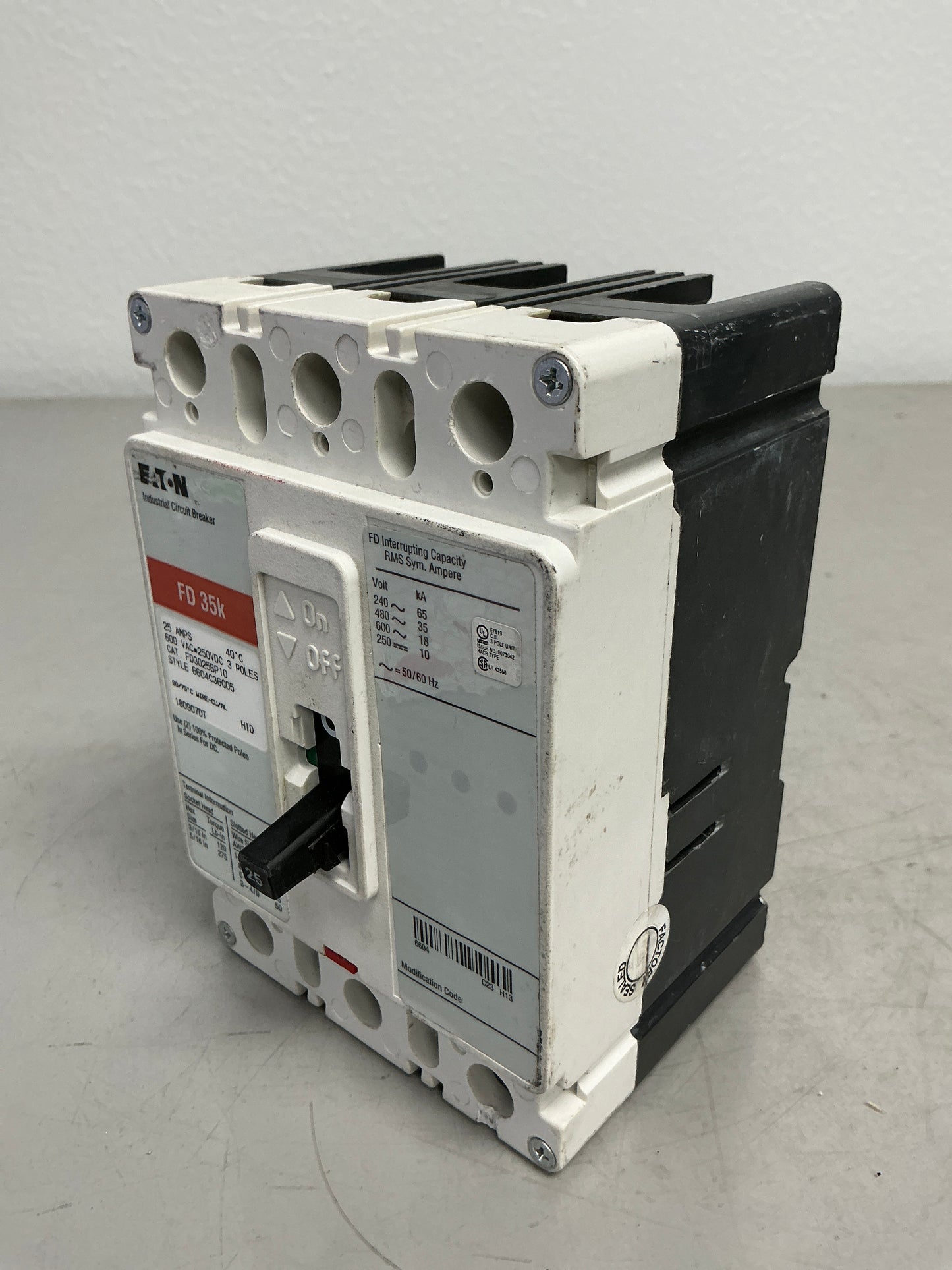 New Eaton FD3025BP10 3 Poles, 25 Amps, 600 Volts