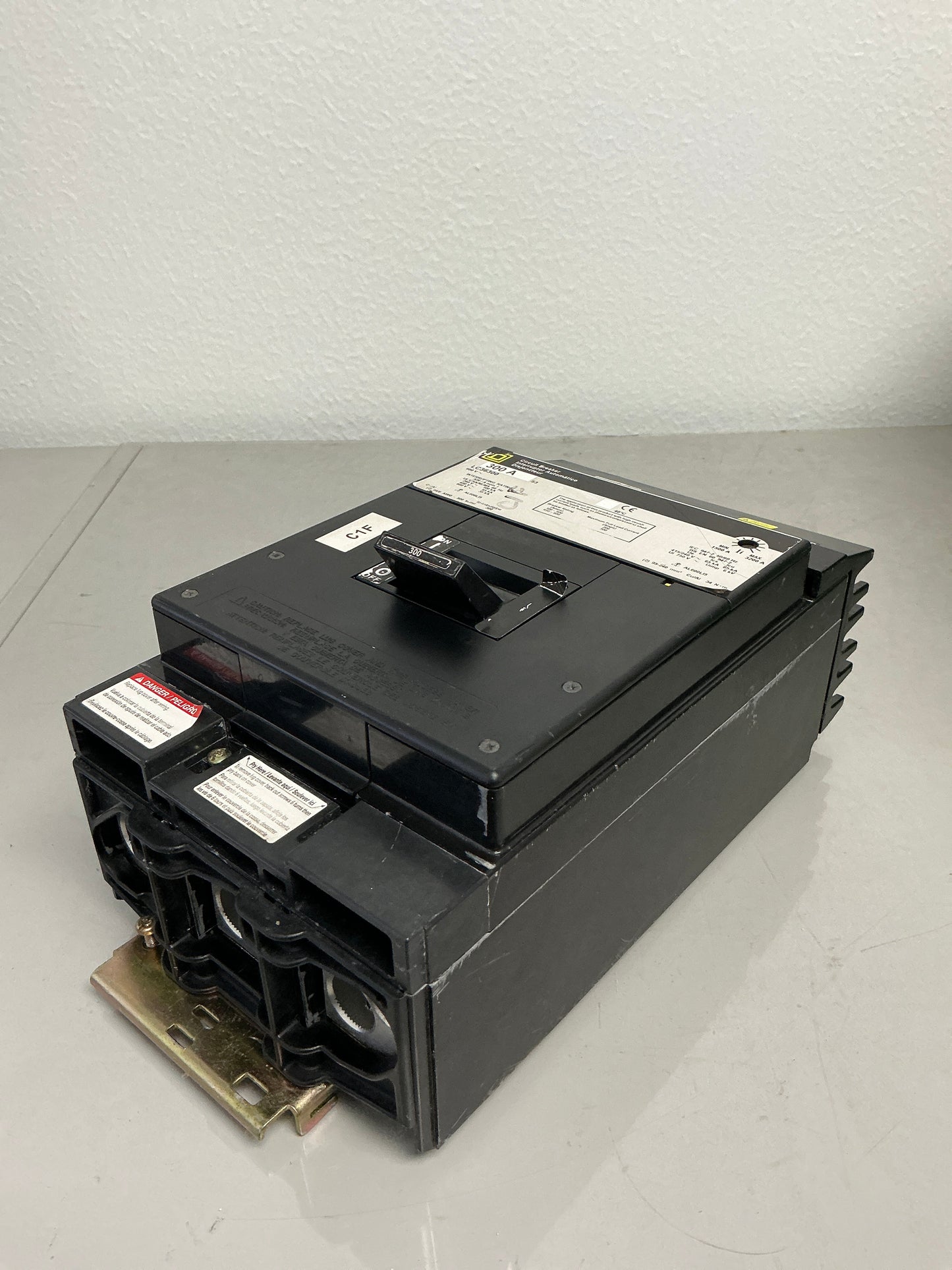 Used Square D LC36300 300 Amps, 600 Volts, 3 Poles, Breaker