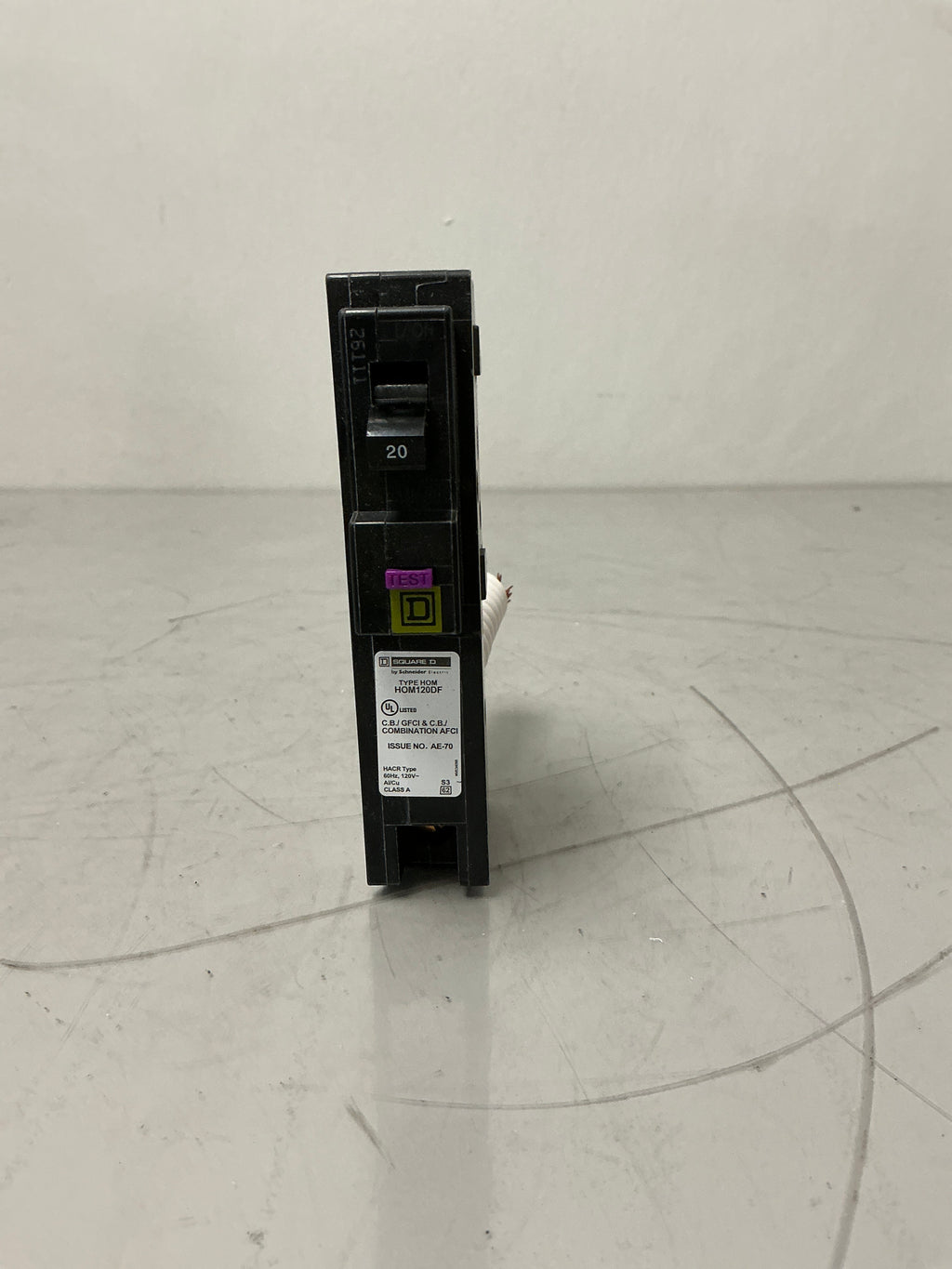 New Square D HOM120DF 1 Pole, 20 Amps, 120 Volts Circuit Breaker