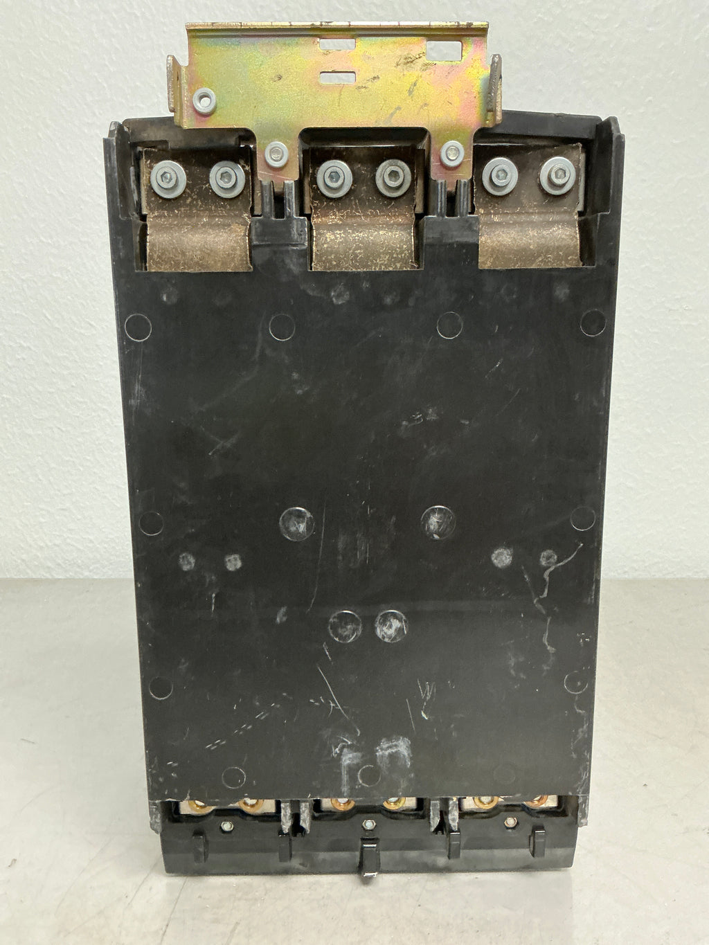 Used Square D LC36500 3 Pole, 500 Amps, 600 Volts Circuit Breaker