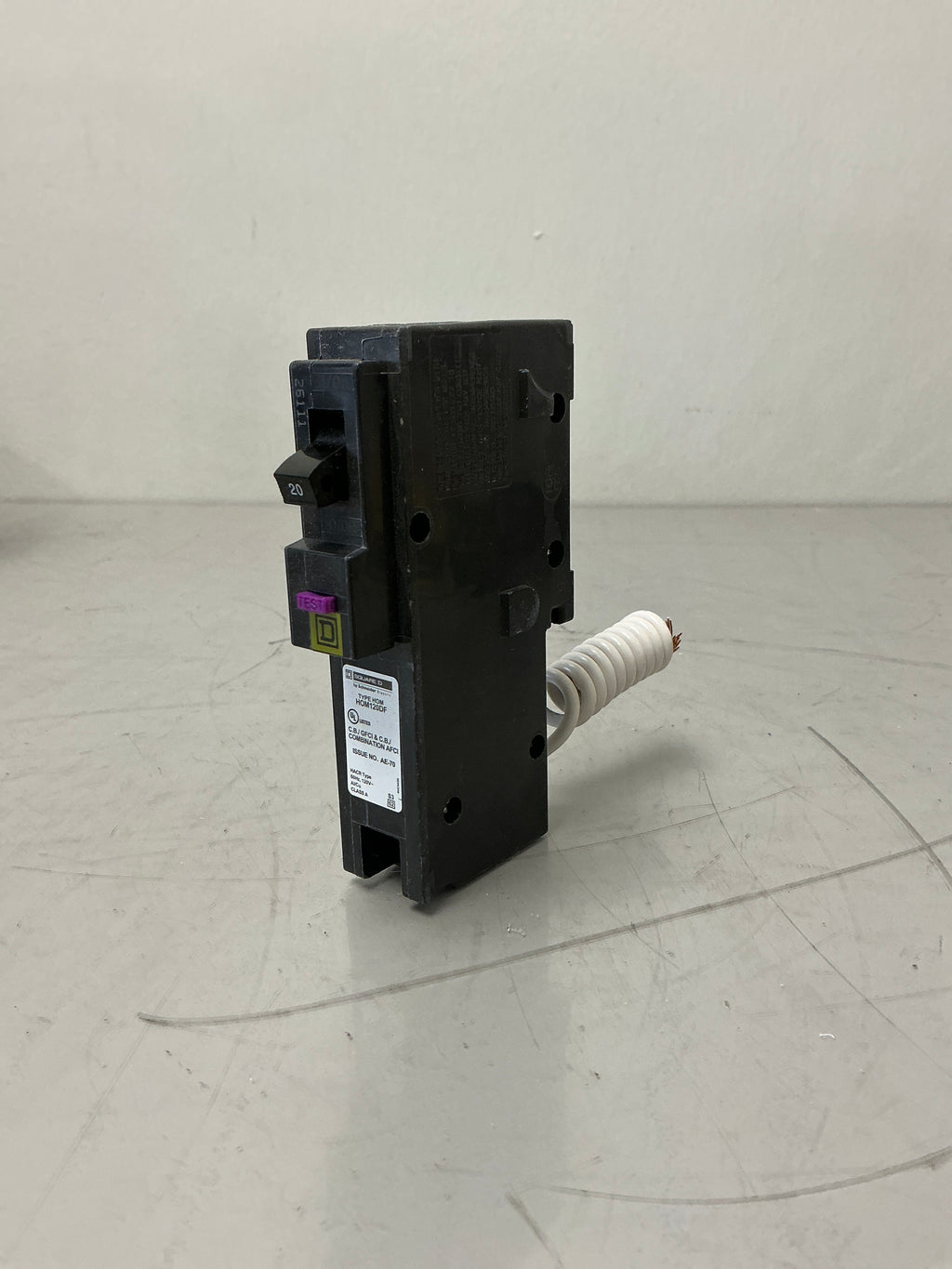 New Square D HOM120DF 1 Pole, 20 Amps, 120 Volts Circuit Breaker