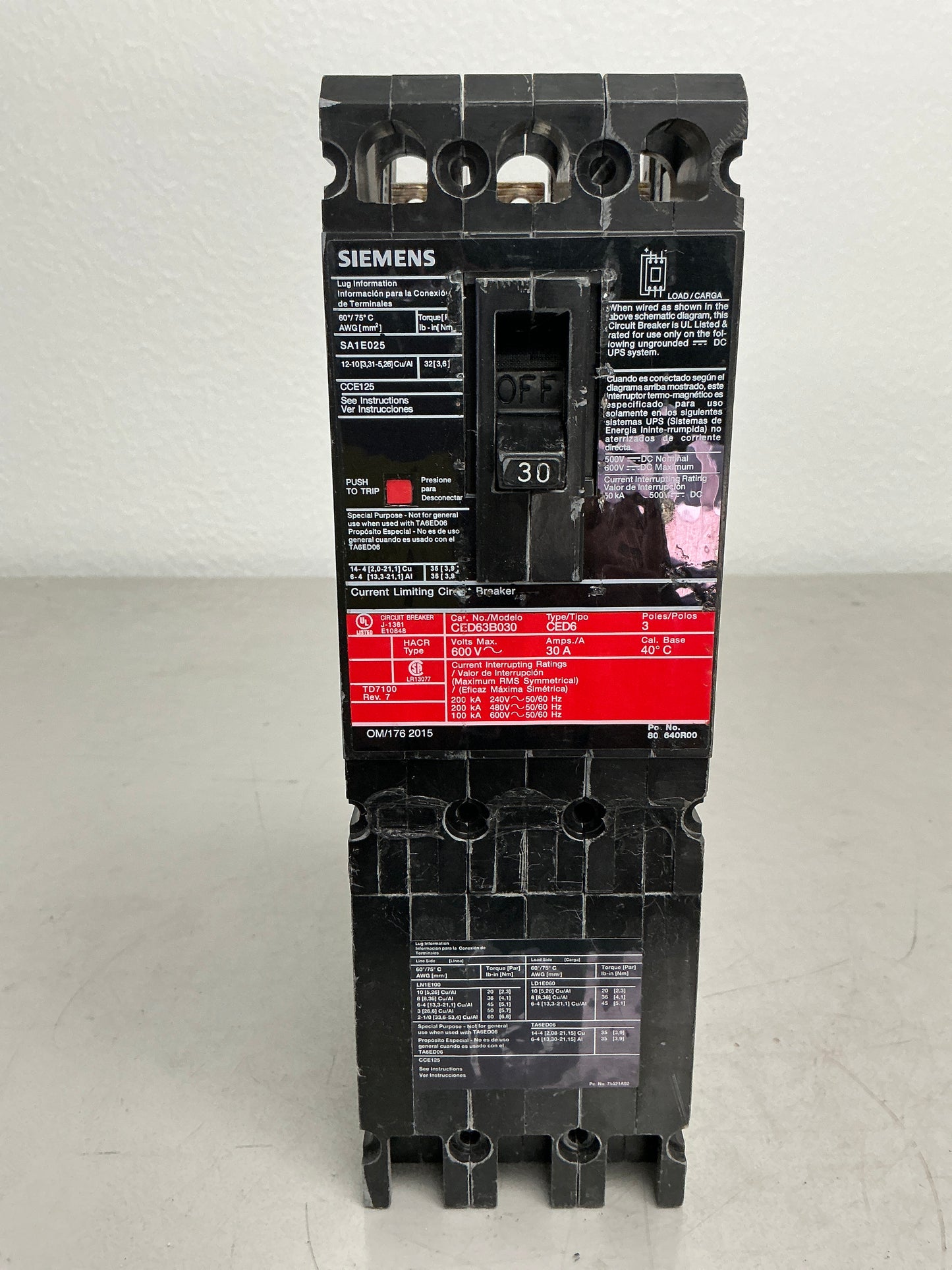 Used Siemens CED63B030 3 Pole, 30 Amps, 600 Volts