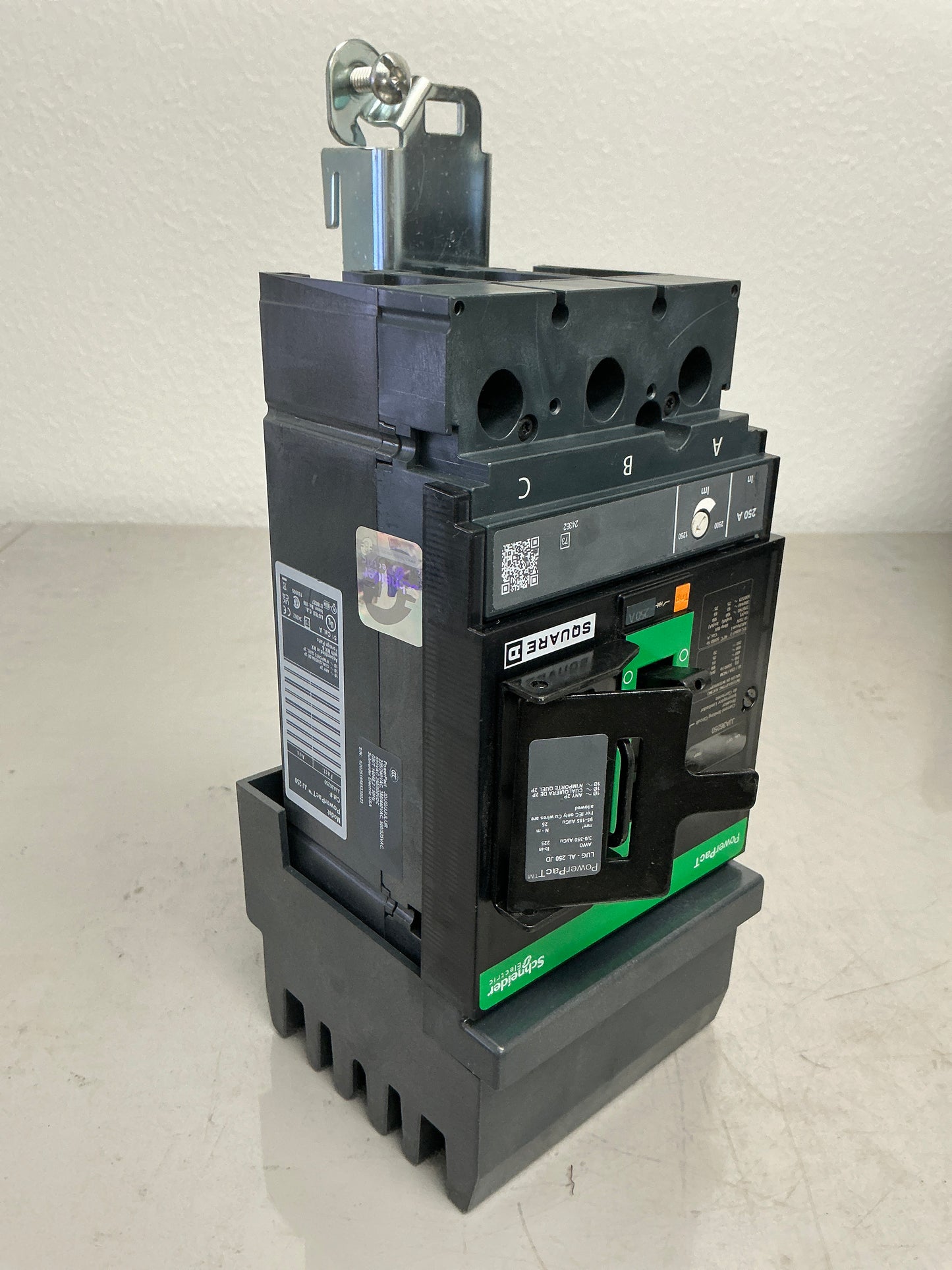 New Square D JJA36250 3 Pole, 250 Amps, 600 Volts